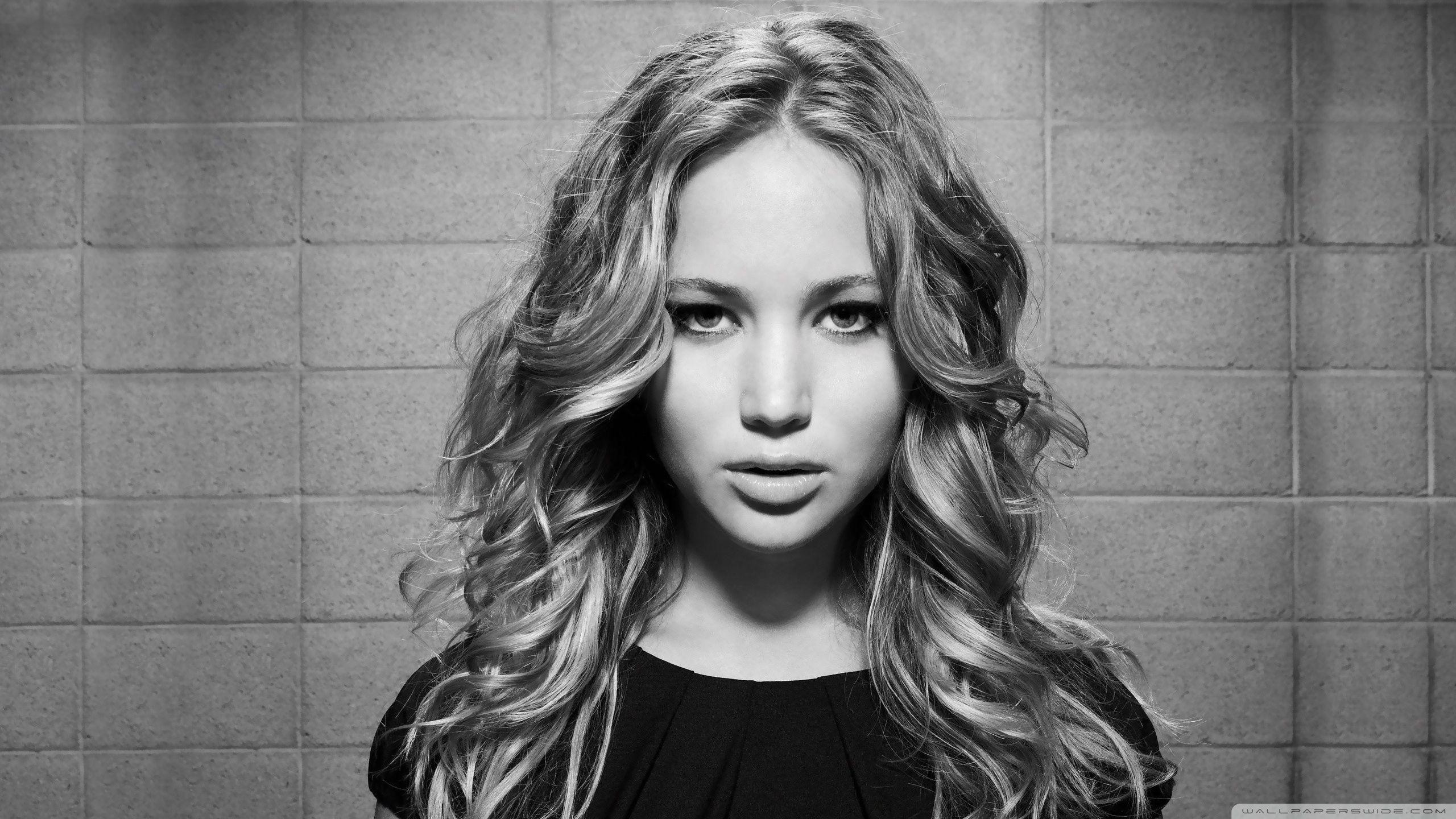 2560x1440 Hdwallpaper87.com Black and white Jennifer Lawrence