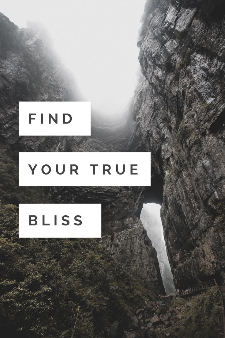 735x1102 Backpacking Wallpaper, 1.38 Mb