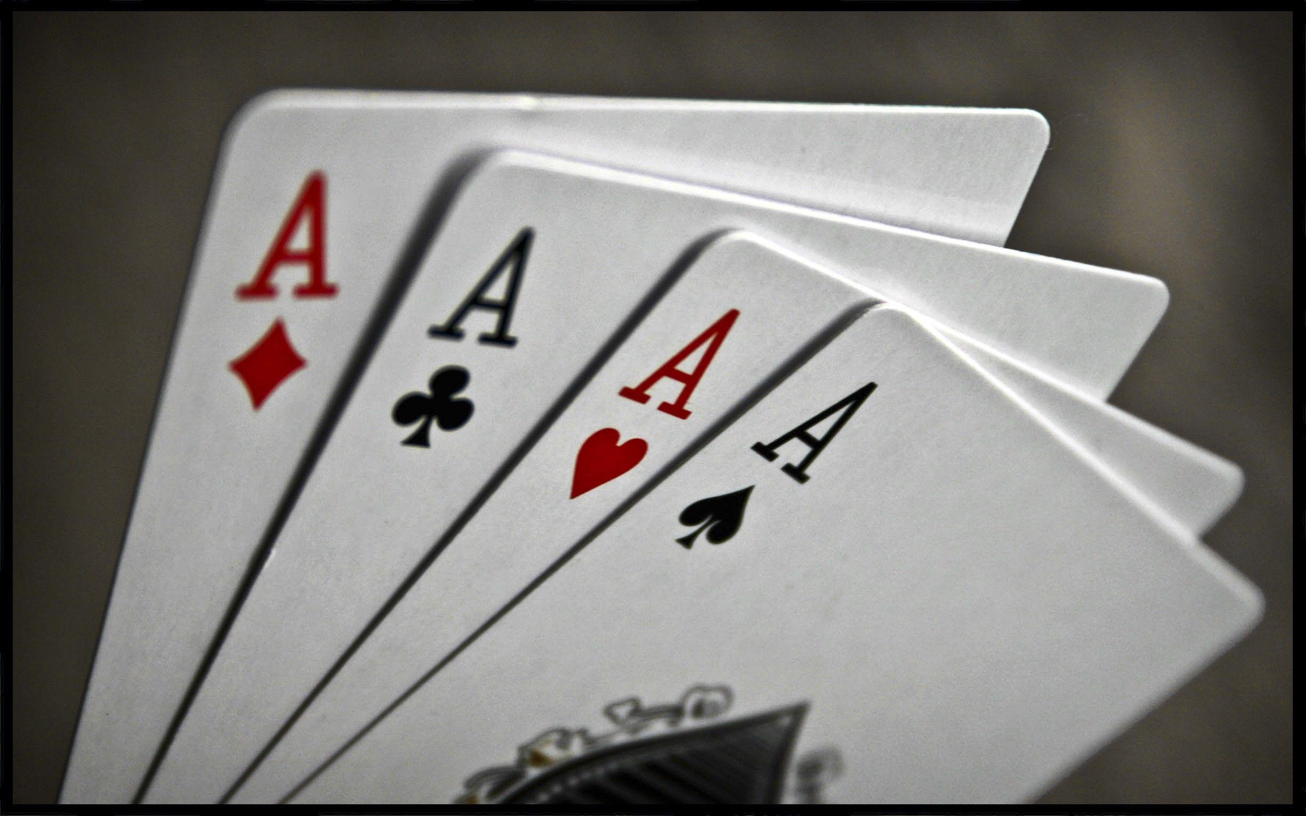 2560x1600 Playing Cards Wallpaper
