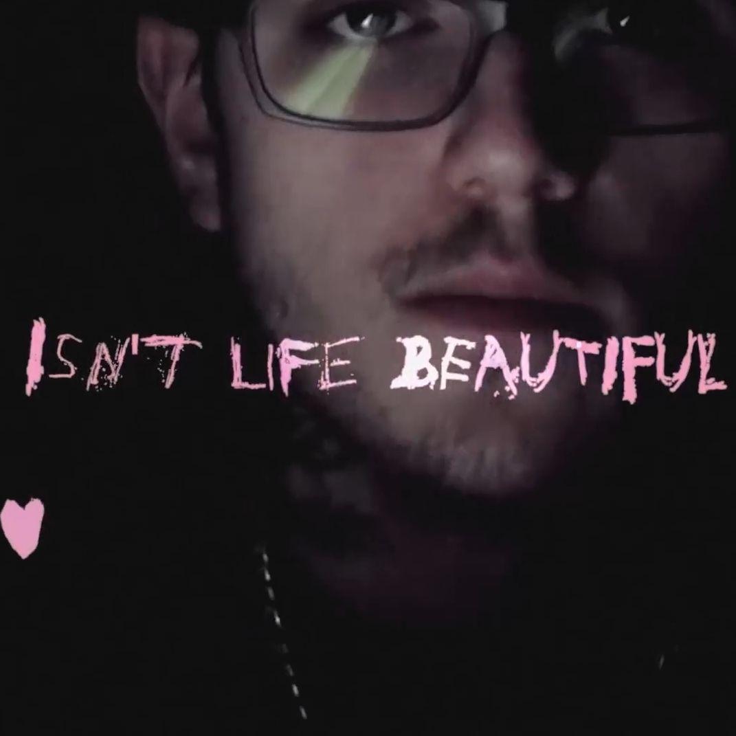 Жизнь пип. Лил пип лайф ИС бьютифул. Lil Peep Life is beautiful перевод.