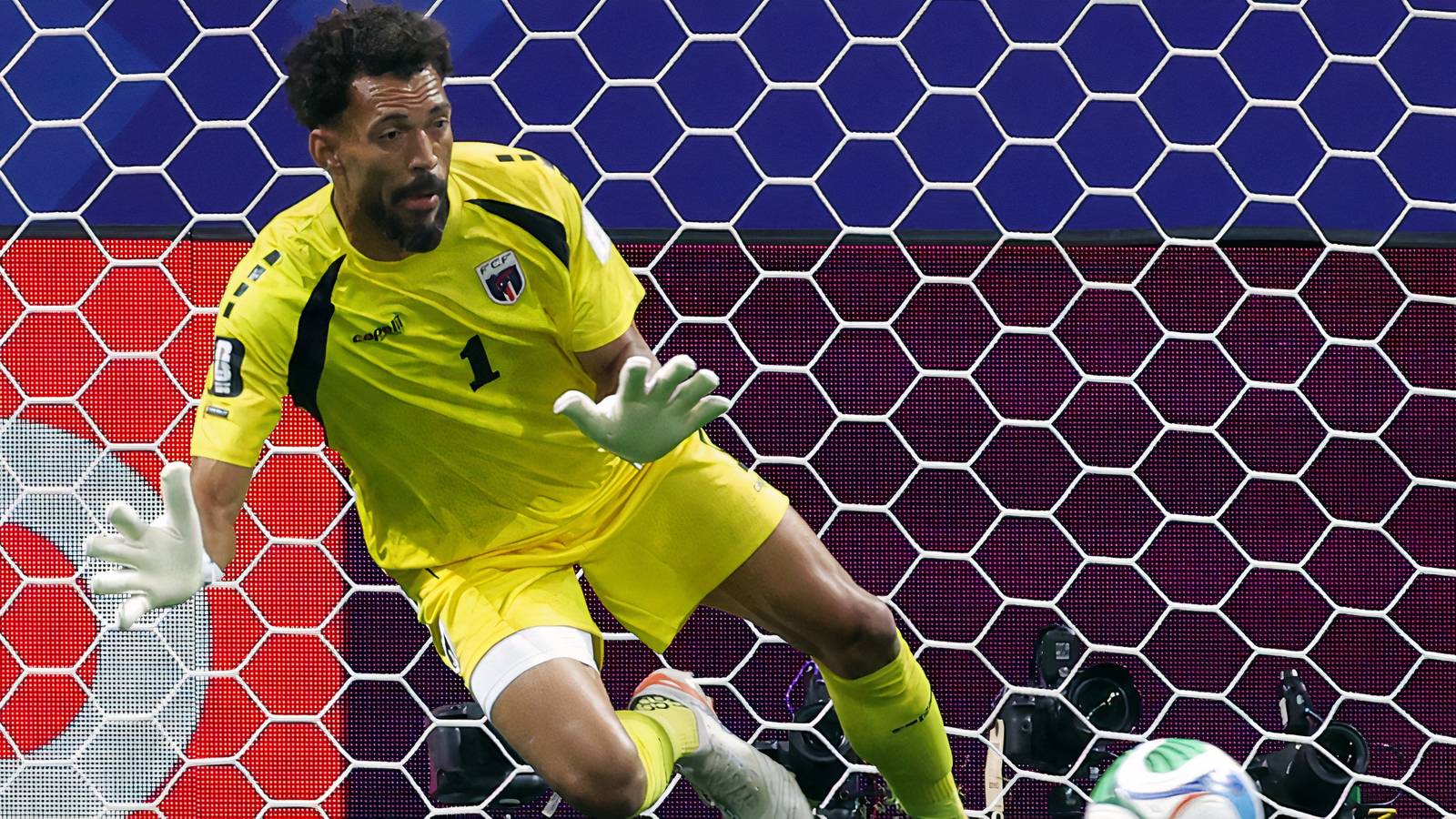 1600x900 Meet Cape Verde's World Cup Hero Vozinha