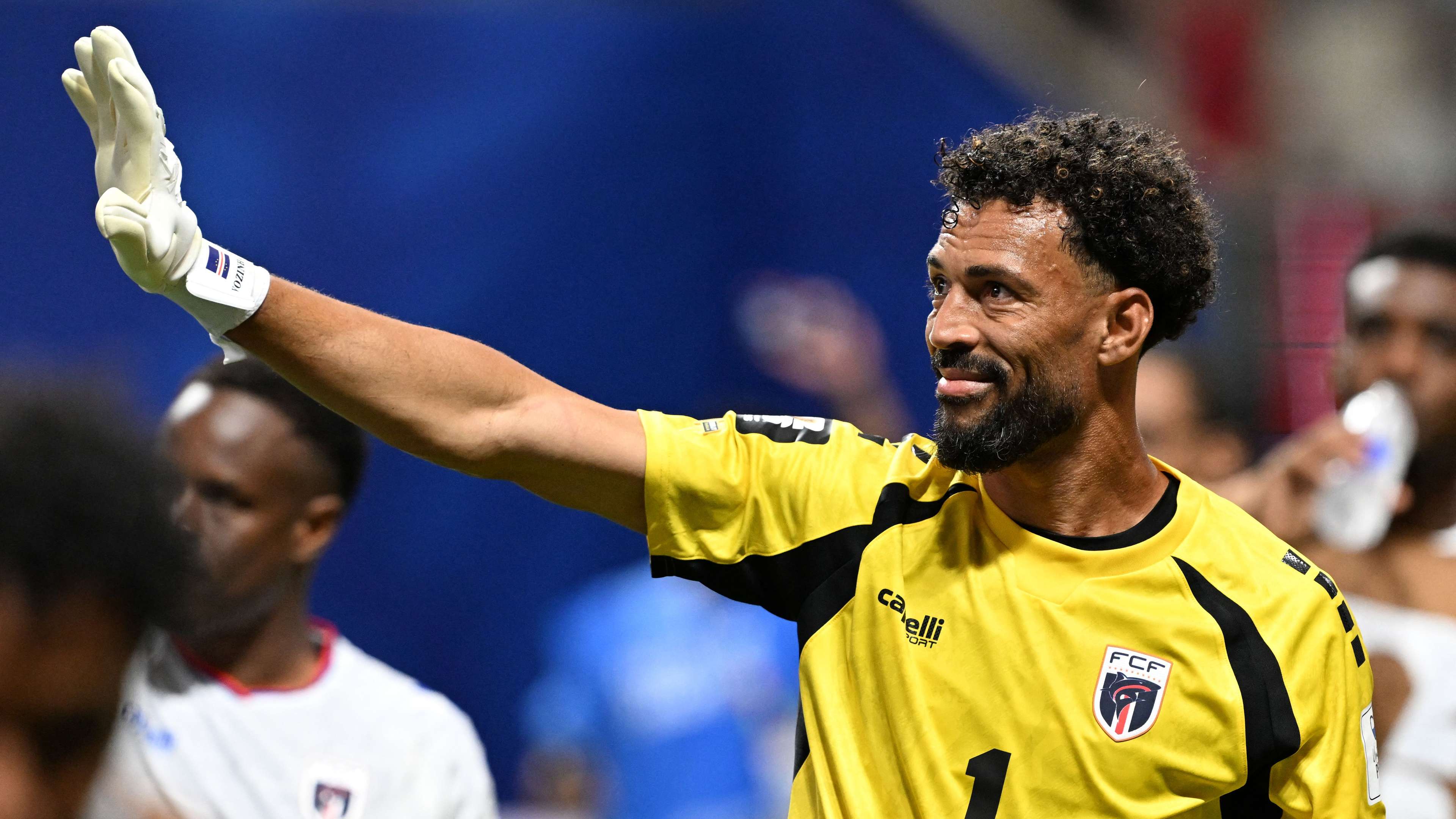 3840x2160 Cape Verde's hero goalkeeper Vozinha reveals his mum missed sensational World Cup performance against Spain because of visa troubles. Goal.com US