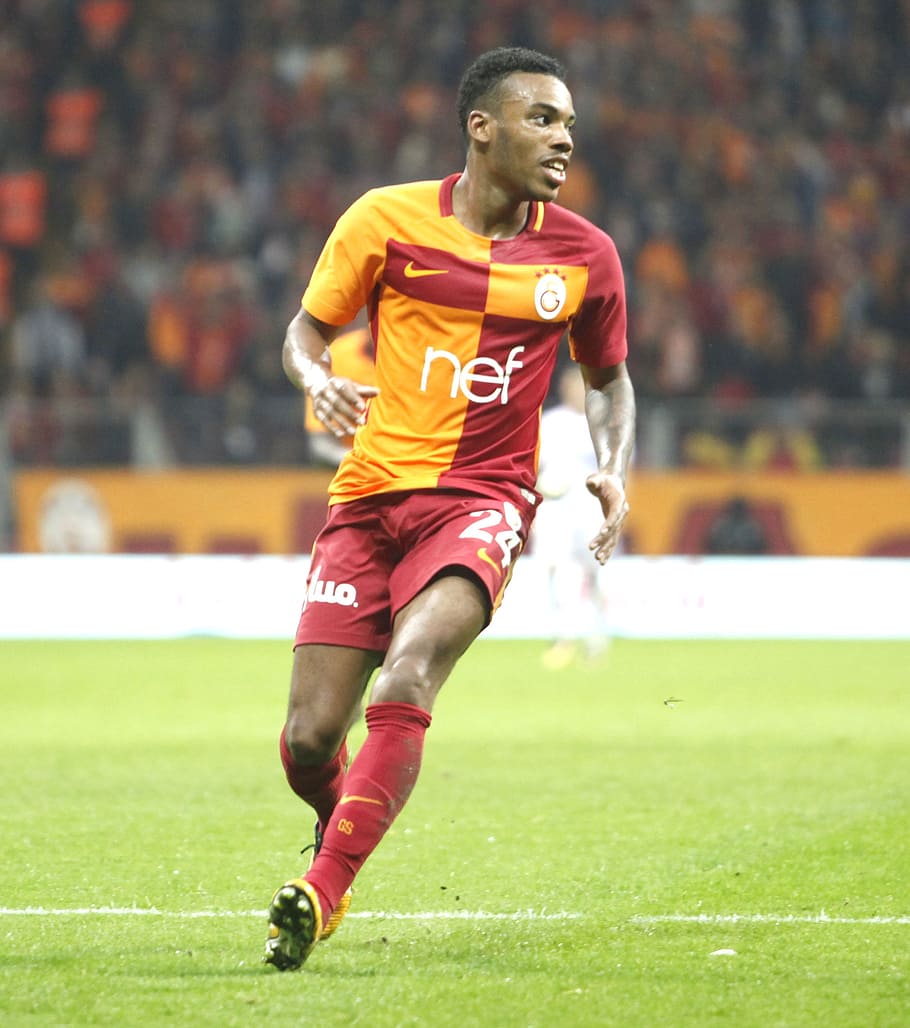 910x1028 HD wallpaper: garry mendes rodrigues, galatasaray, lion, goal of happiness