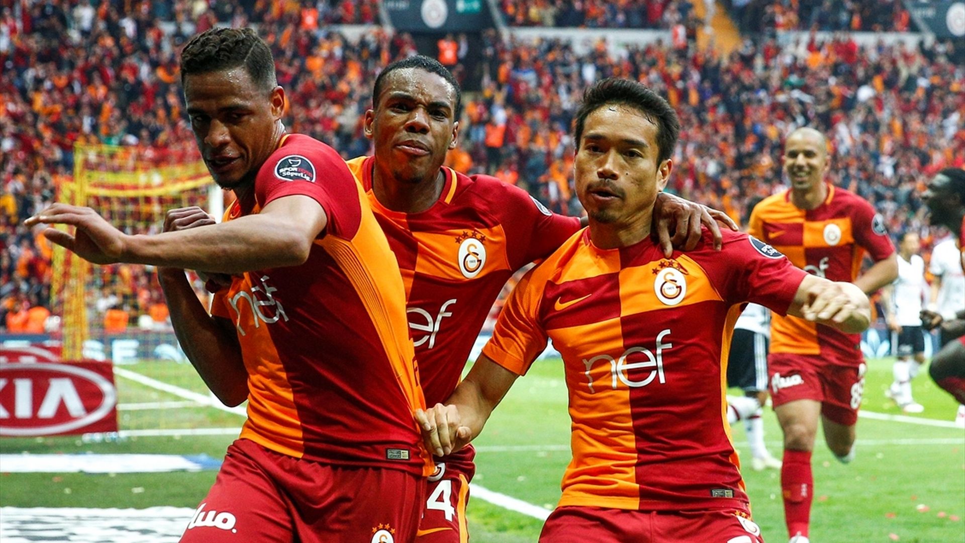 1920x1080 Fernando congratulates Man City on title triumph: I hope they keep on winning!