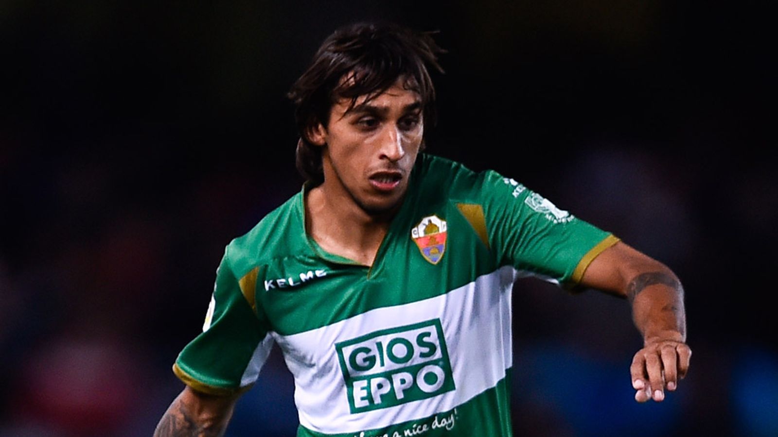 1600x900 Spanish Primera Division report: Suarez stunner help Elche prevail