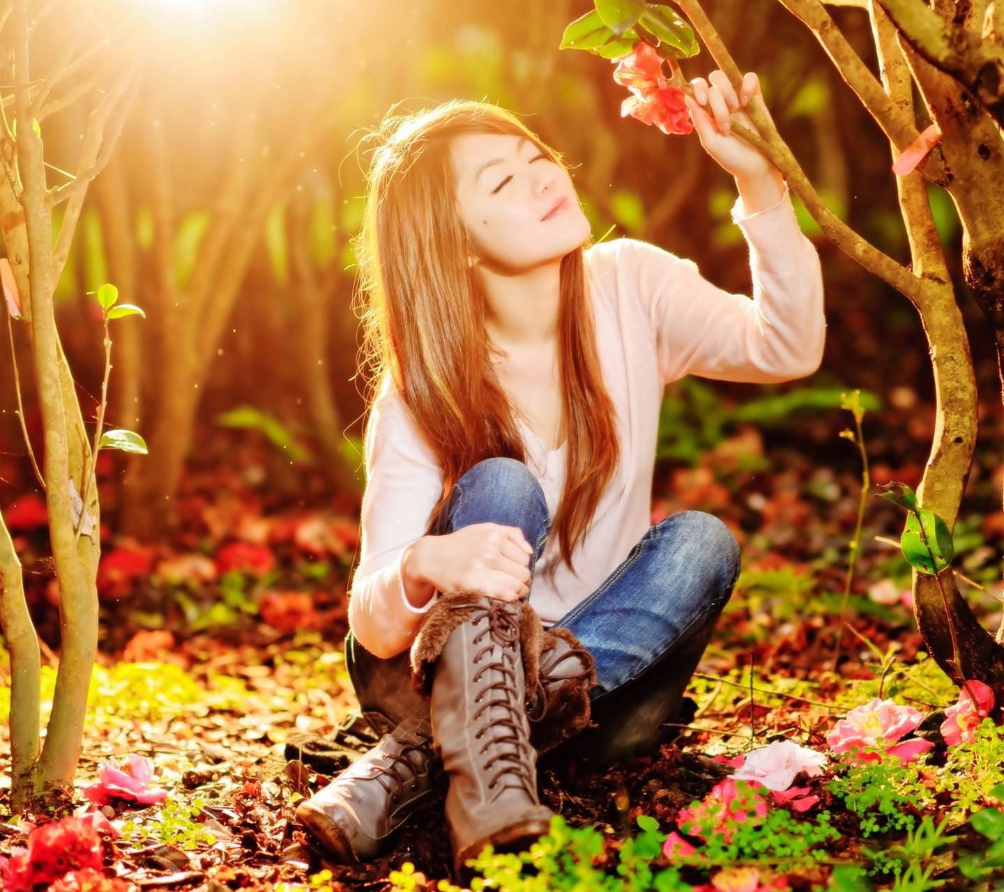 1440x1280 Sweet Girl wallpaper
