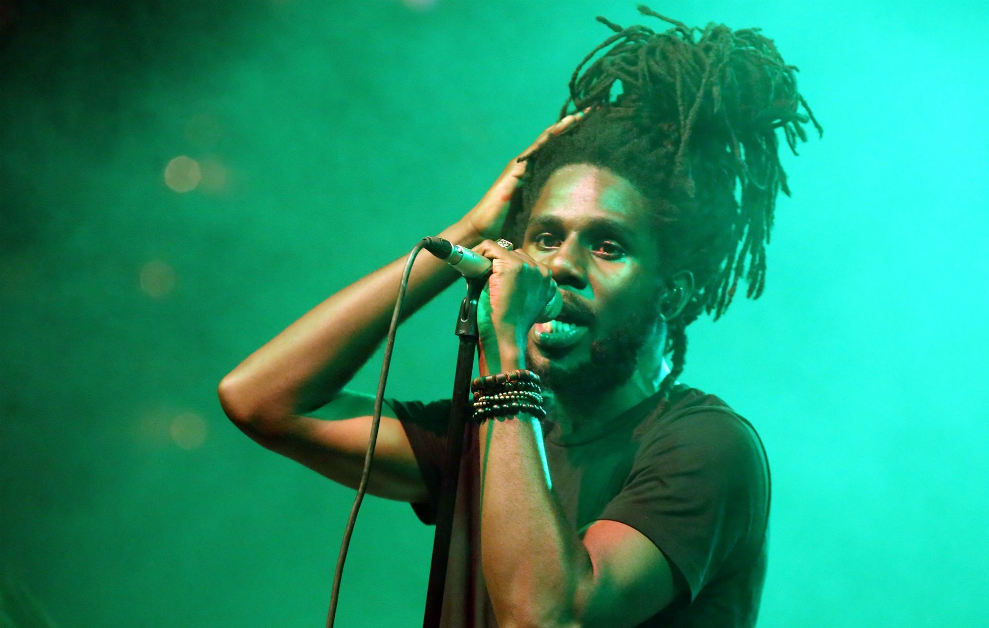 2000x1270 Listen To Chronixx's Uplifting New Single 'Cool As The Breeze Friday'