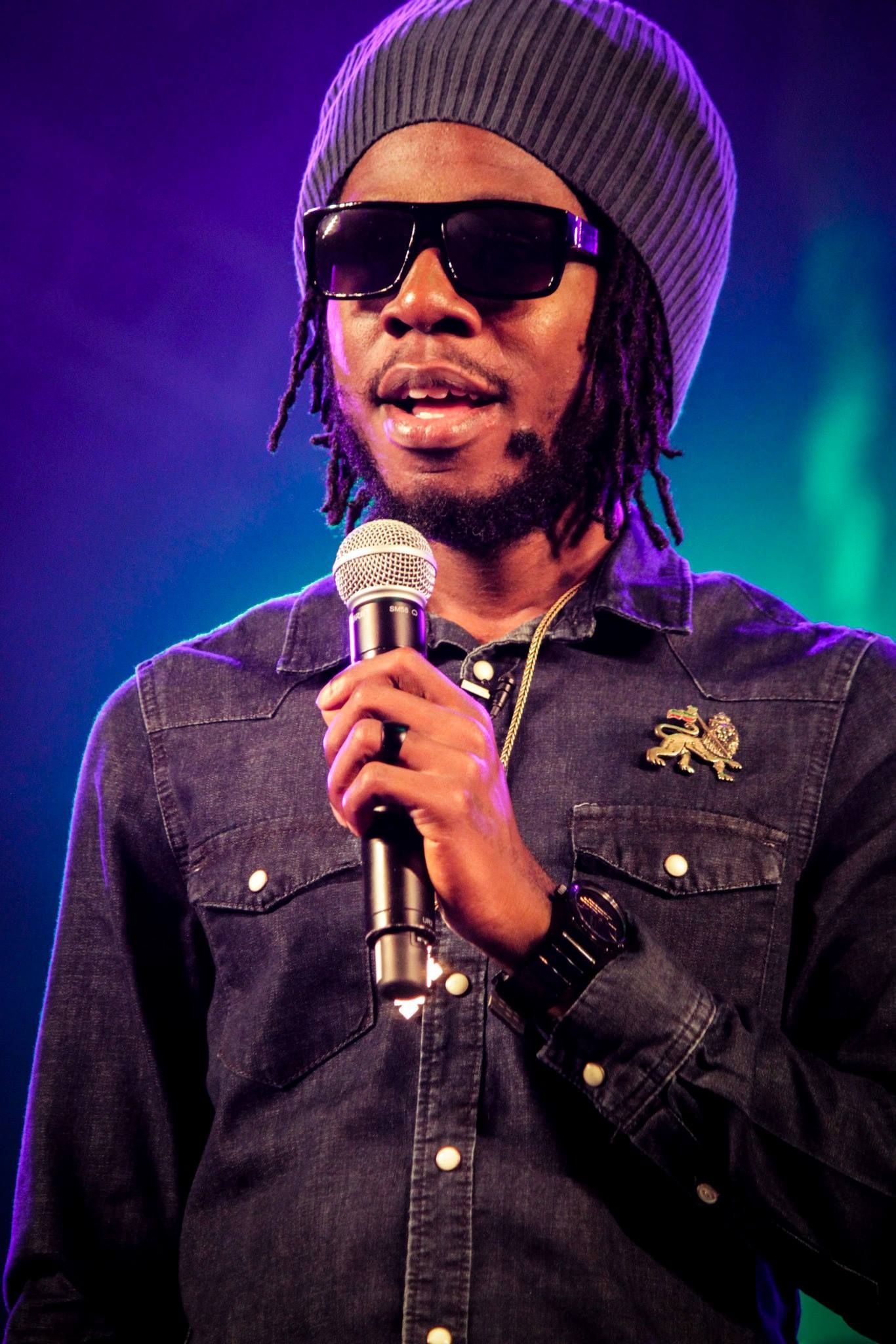 1366x2048 Chronixx