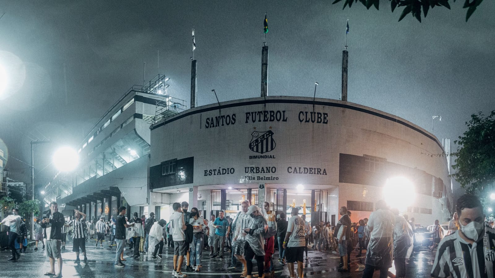 1600x900 Com a Vila lotada mais uma vez, Santos encara Chapecoense. Saiba tudo sobre o jogo de logo mais. Meu Peixão