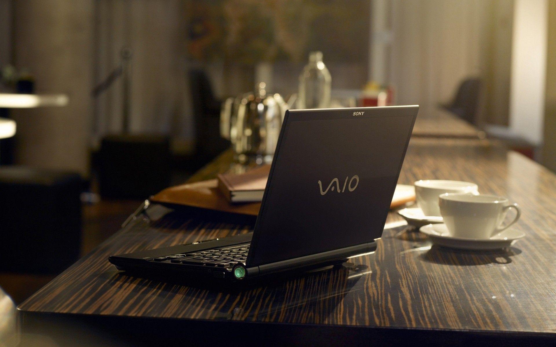 1920x1200 Vaio Notebook