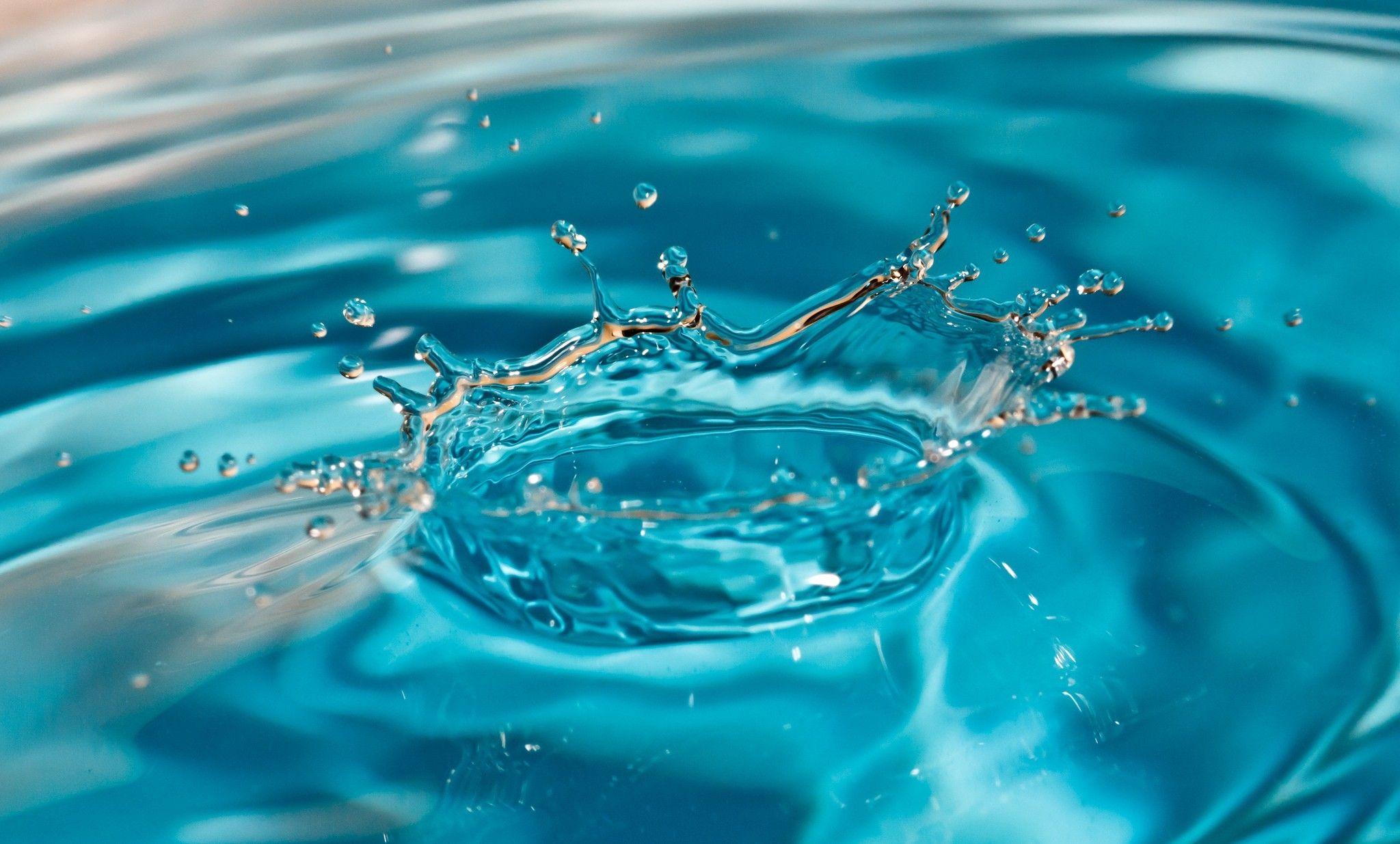 2048x1235 Water Drop Wallpaper Free HD Wallpaper