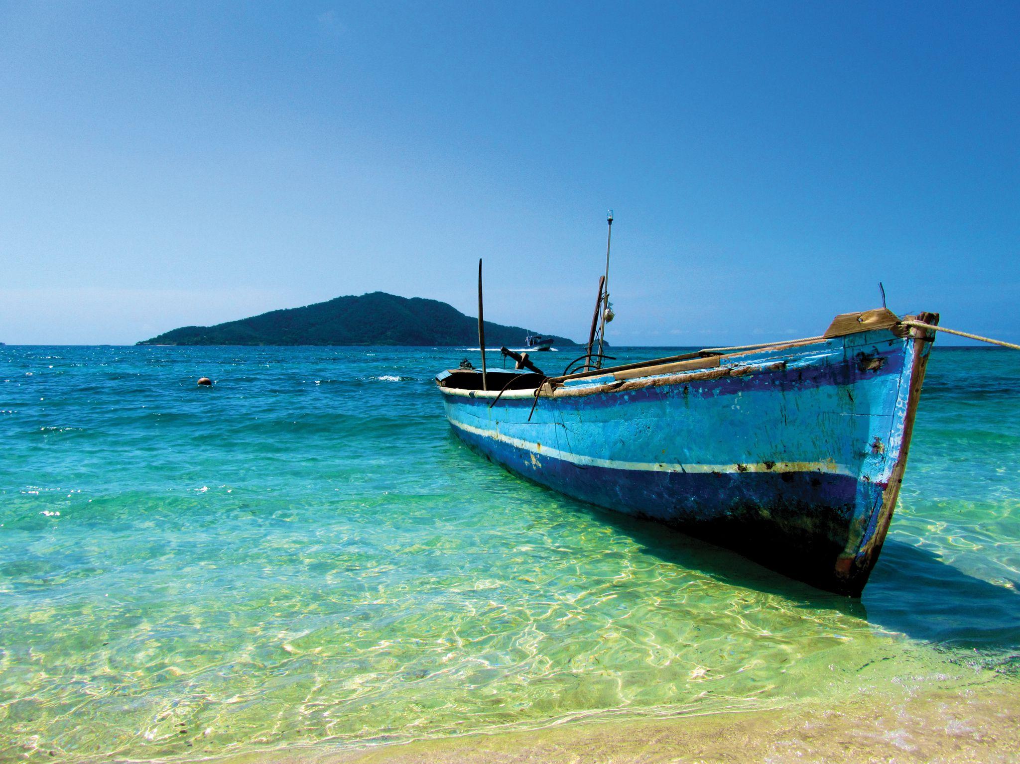 2048x1535 09.16.15 Honduras Desktop Wallpaper