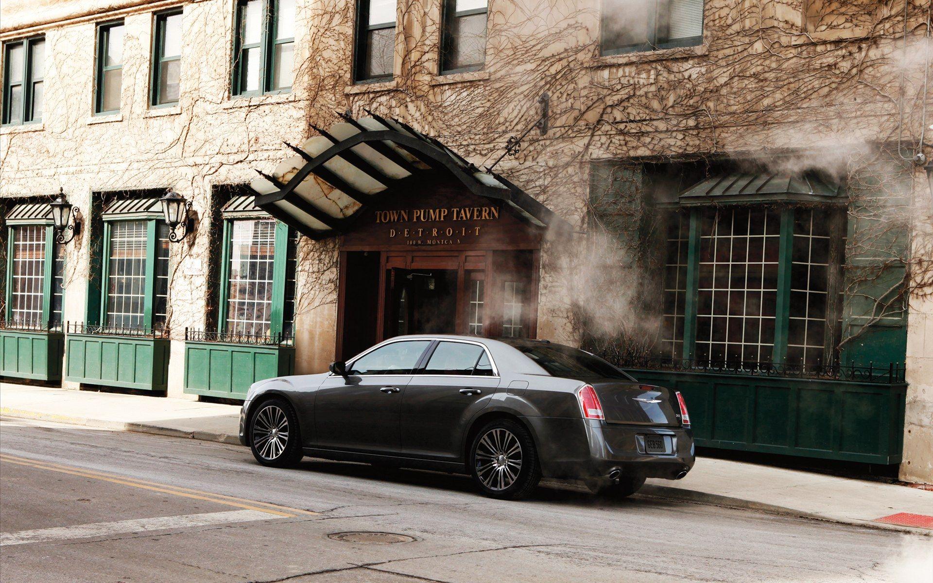 1920x1200 Free download Chrysler 300 SRT8 picture wallpaper image photo
