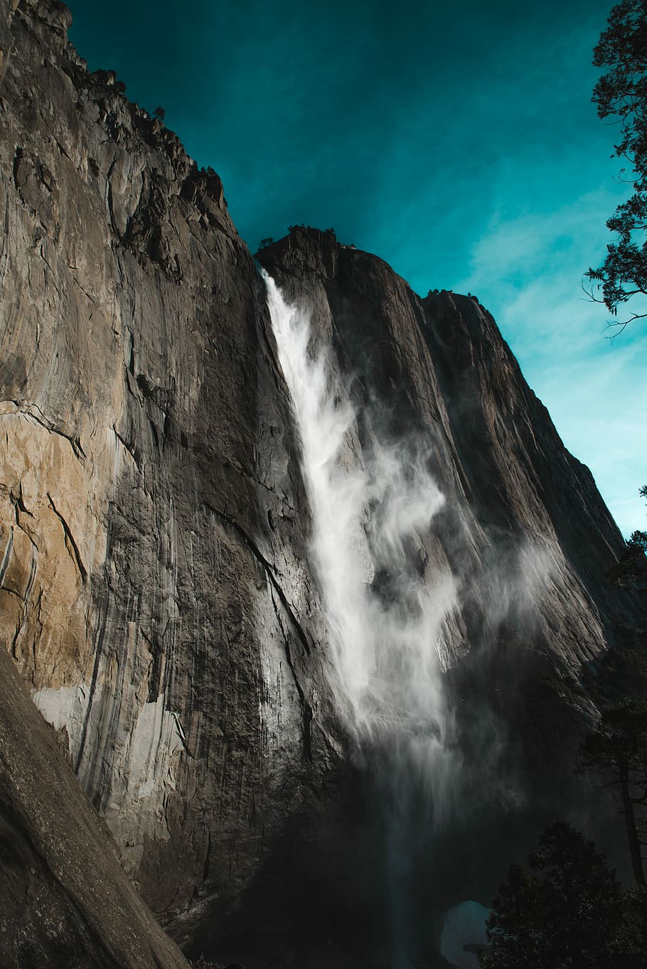 910x1363 HD wallpaper: cliff with waterfalls, Angel Falls, Venezuela, rock