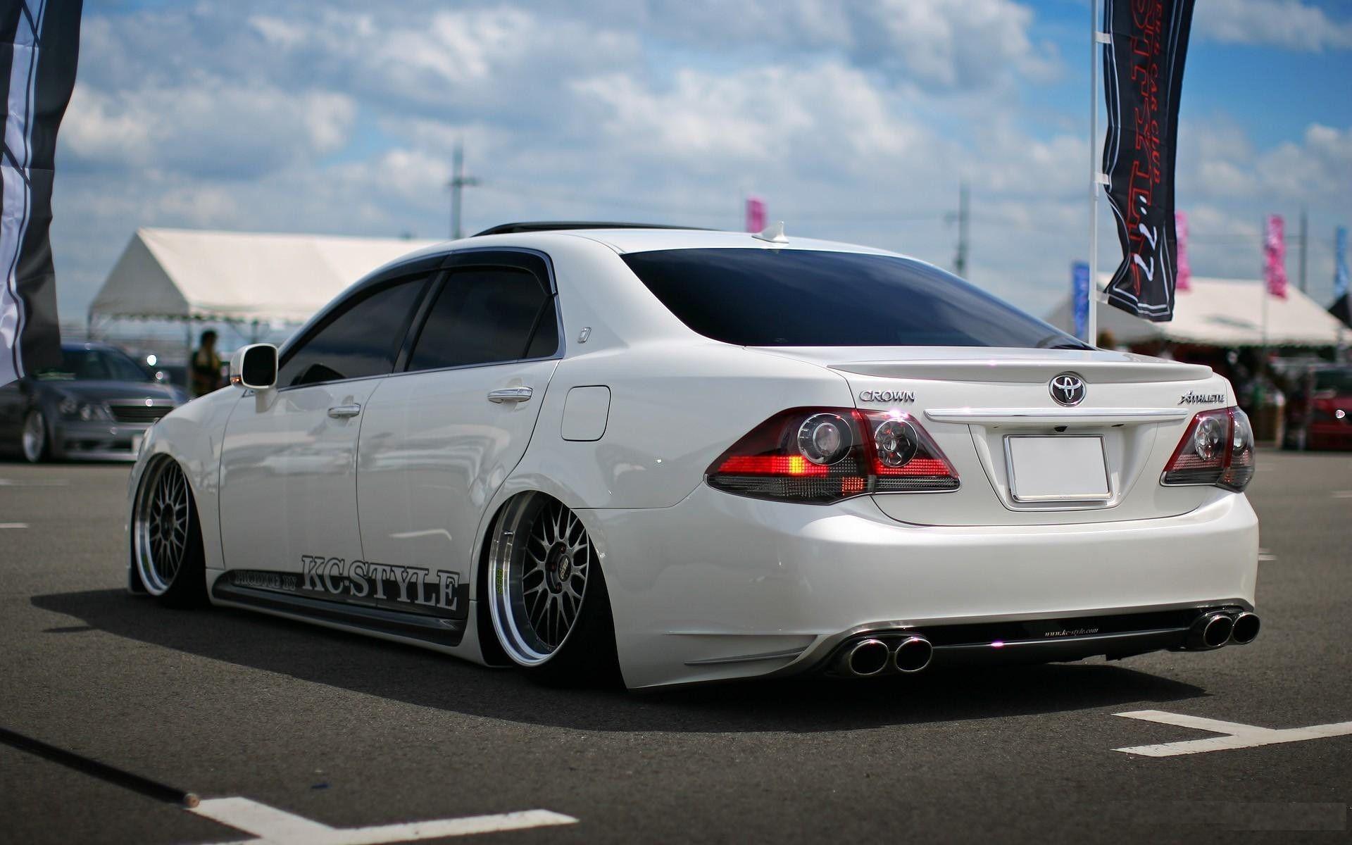 1920x1200 Free download White Toyota Car Wallpaper HD Wallpaper 1920x1200