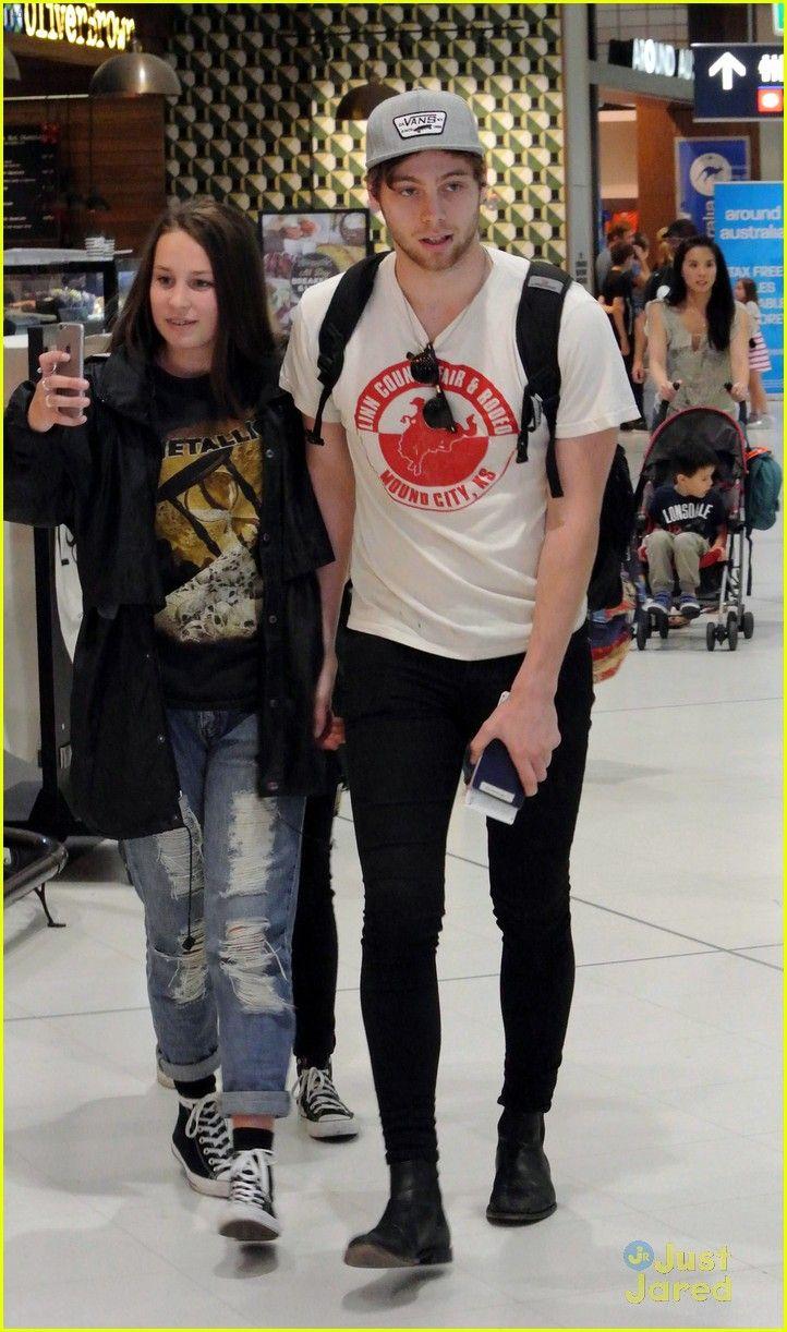 722x1222 Ashton Irwin Girlfriend Bryana Holly Sydney Airport Holly
