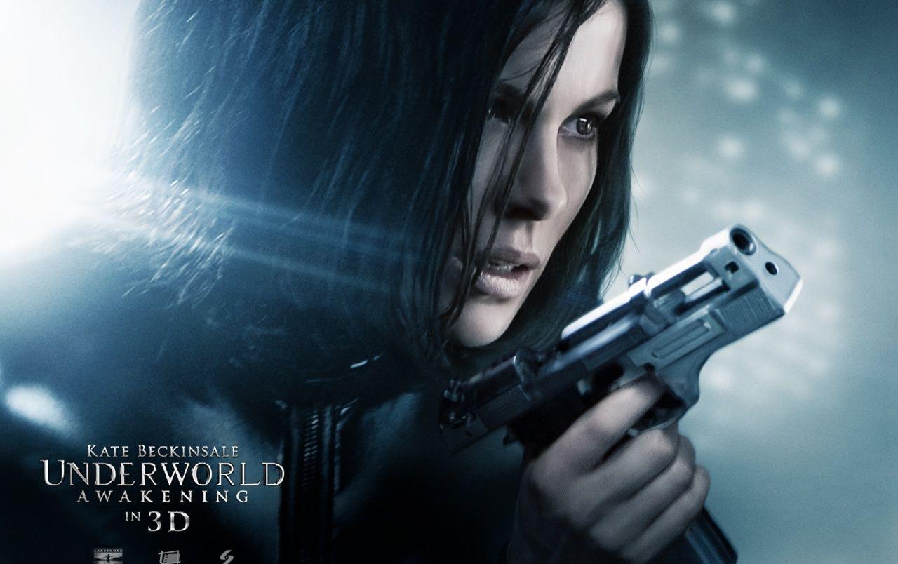 1280x804 Selene wallpaper. Selene