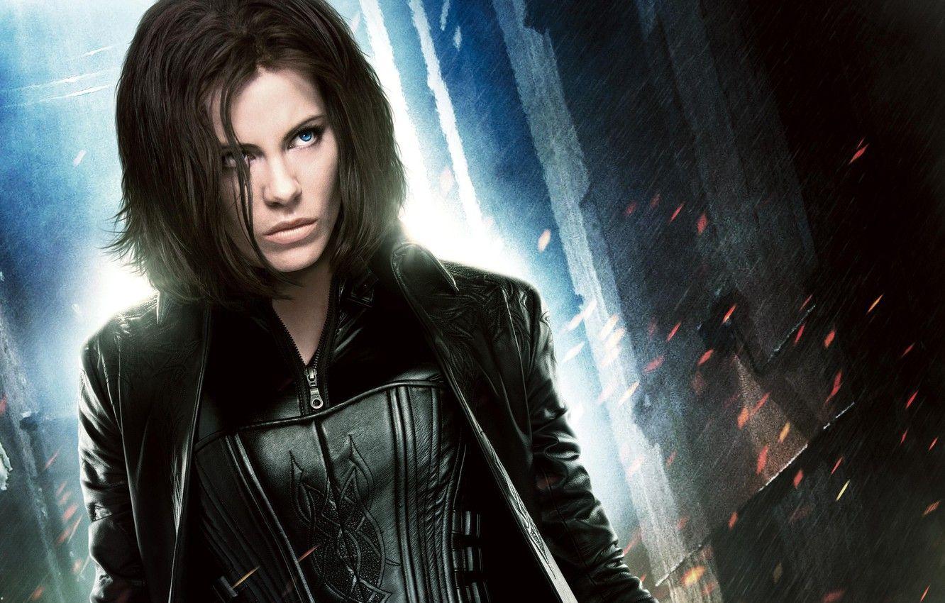 1332x850 Wallpaper costume, Kate Beckinsale, vampire, Kate Beckinsale