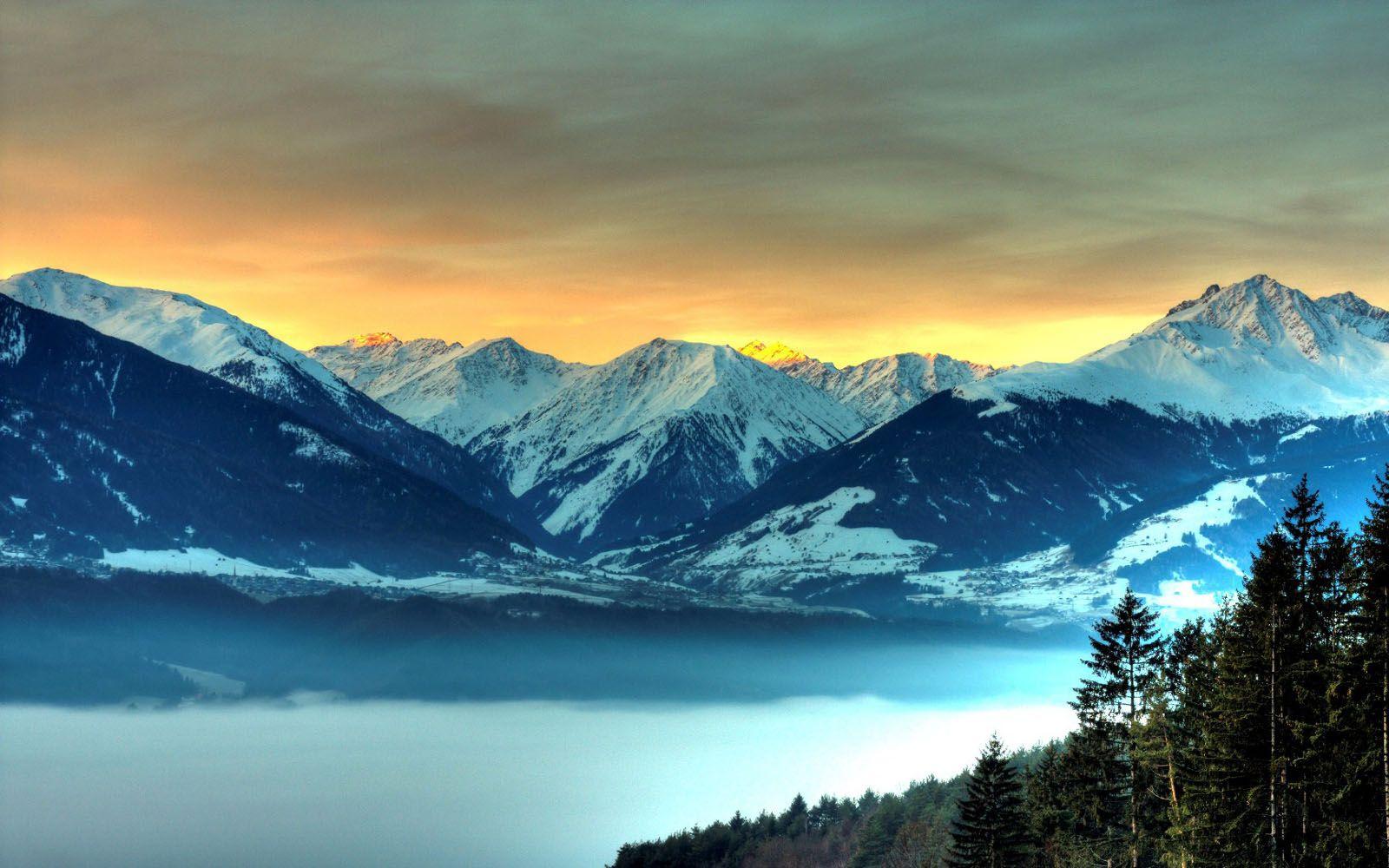 1600x1000 wallpaper: Beautiful Mountains Wallpaper