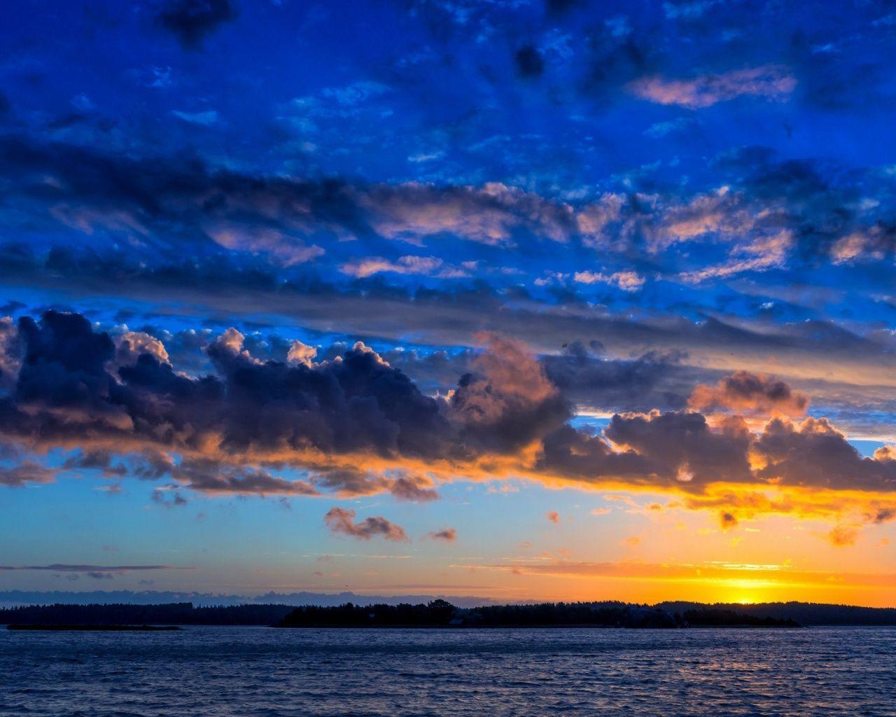 1280x1024 Amazing Blue Sky Ocean Sunset desktop PC and Mac wallpaper