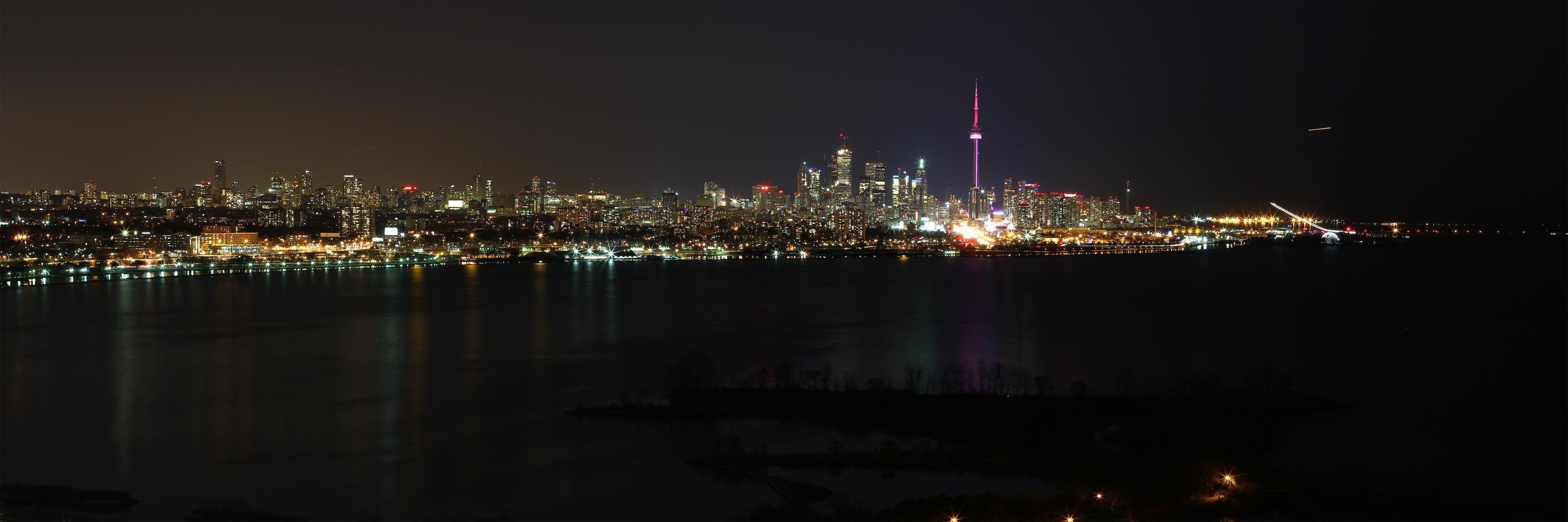 3840x1280 Toronto skyline panorama (dual monitor desktop size)
