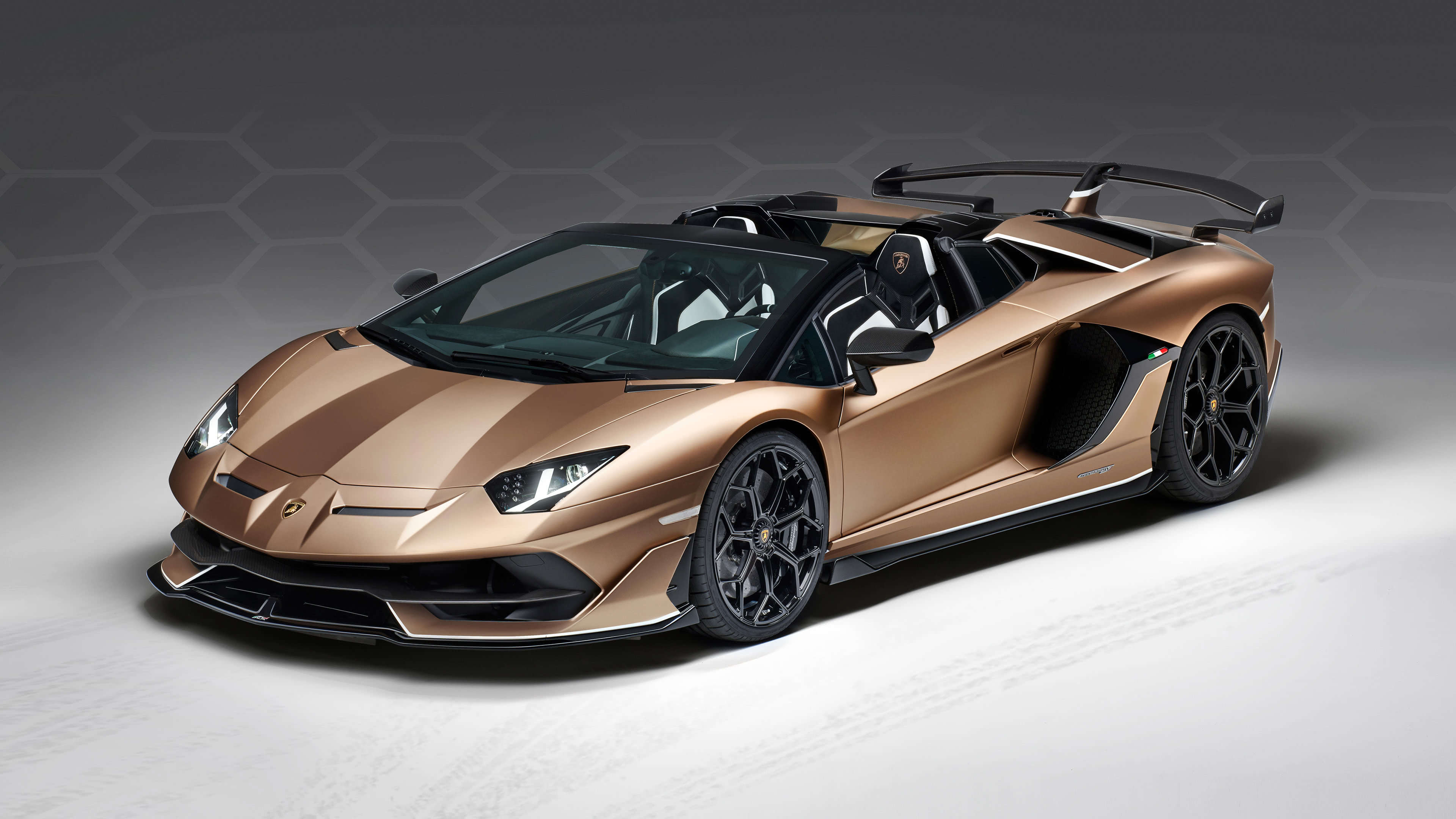 3840x2160 Lamborghini Aventador SVJ Roadster UHD 4K Wallpaper
