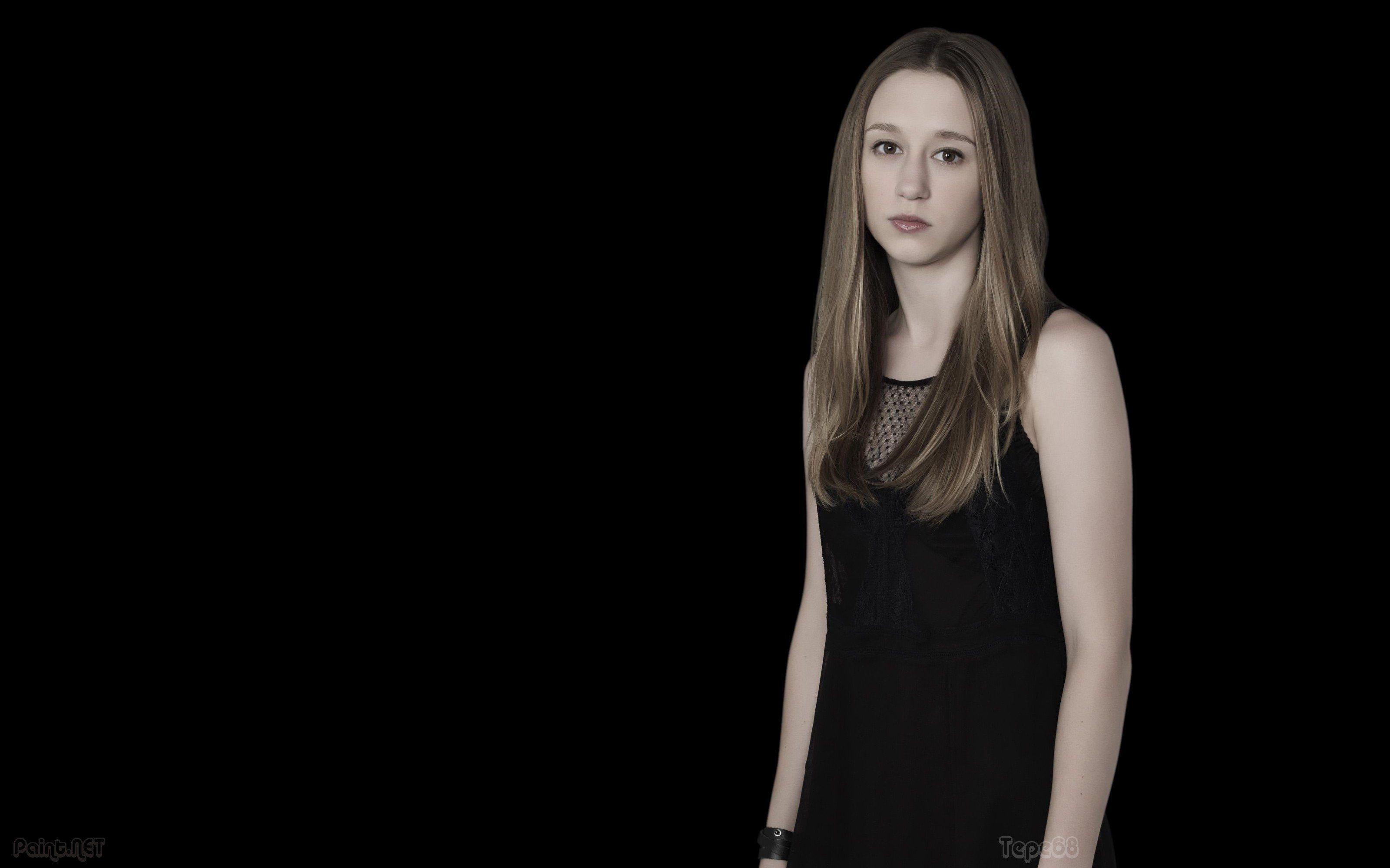 3200x2000 Taissa Farmiga HD Wallpaper / Desktop and Mobile Image & Photo