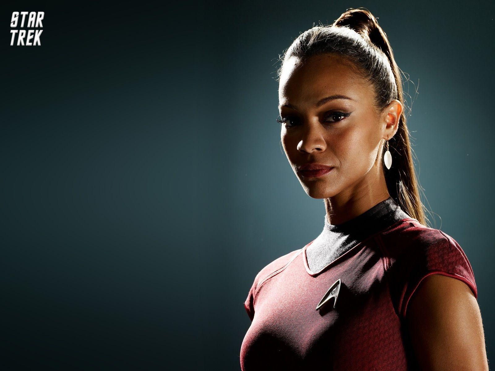 1600x1200 Zoe Saldana as Uhura in Star Trek Movie desktop wallpaper