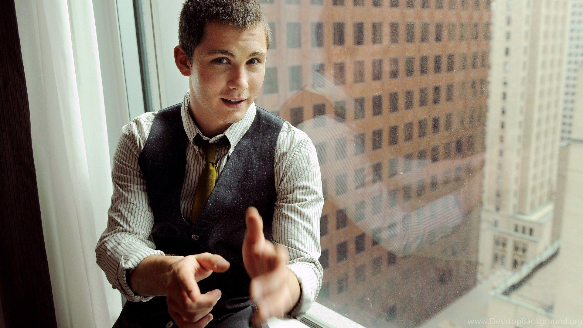 1920x1080 Logan Lerman Photo, Pics, Wallpaper Photo Desktop Background