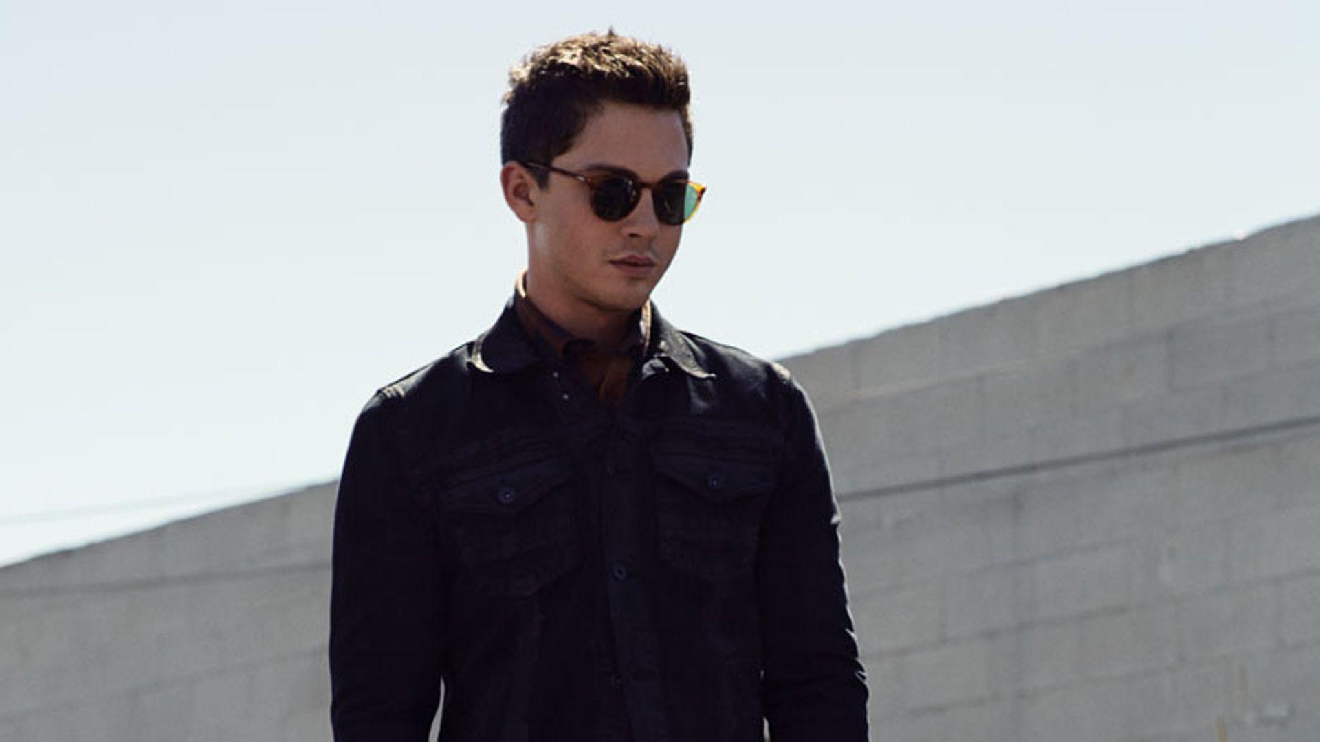 1920x1080 Logan Lerman Wallpaper