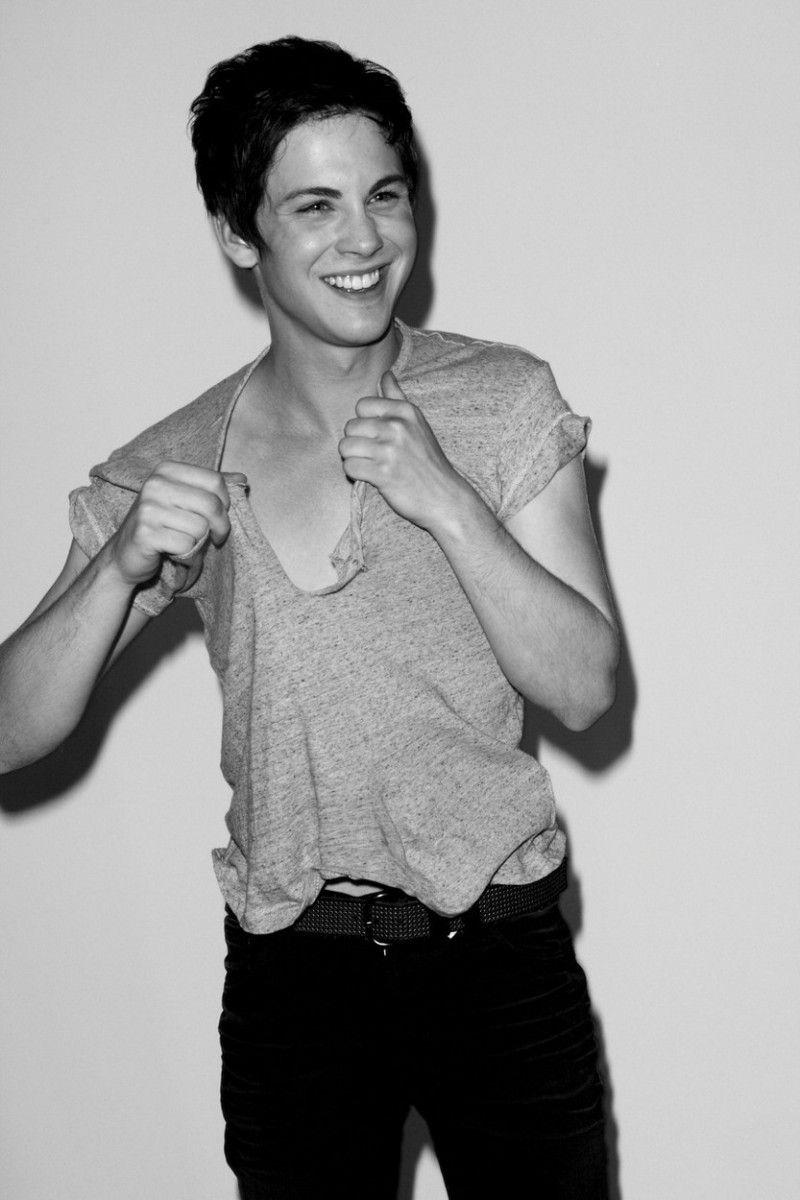 800x1200 Logan Lerman wallpaper