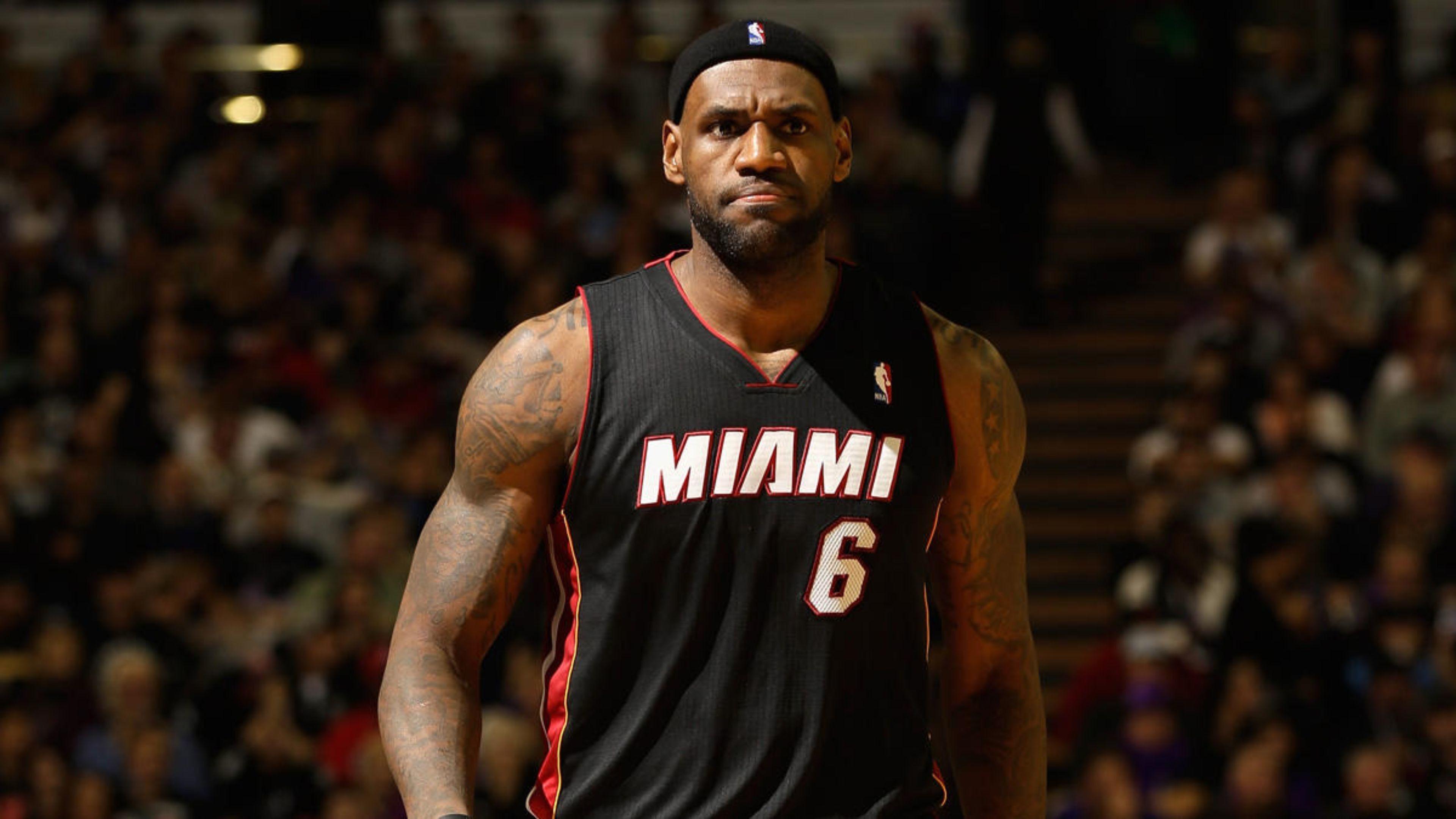 3840x2160 LeBron James Miami Wallpaper