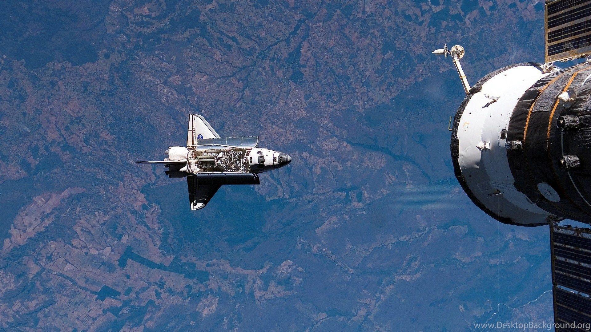 1920x1080 NASA Space Shuttle Is To Dock With The ISS Wallpaper And Image