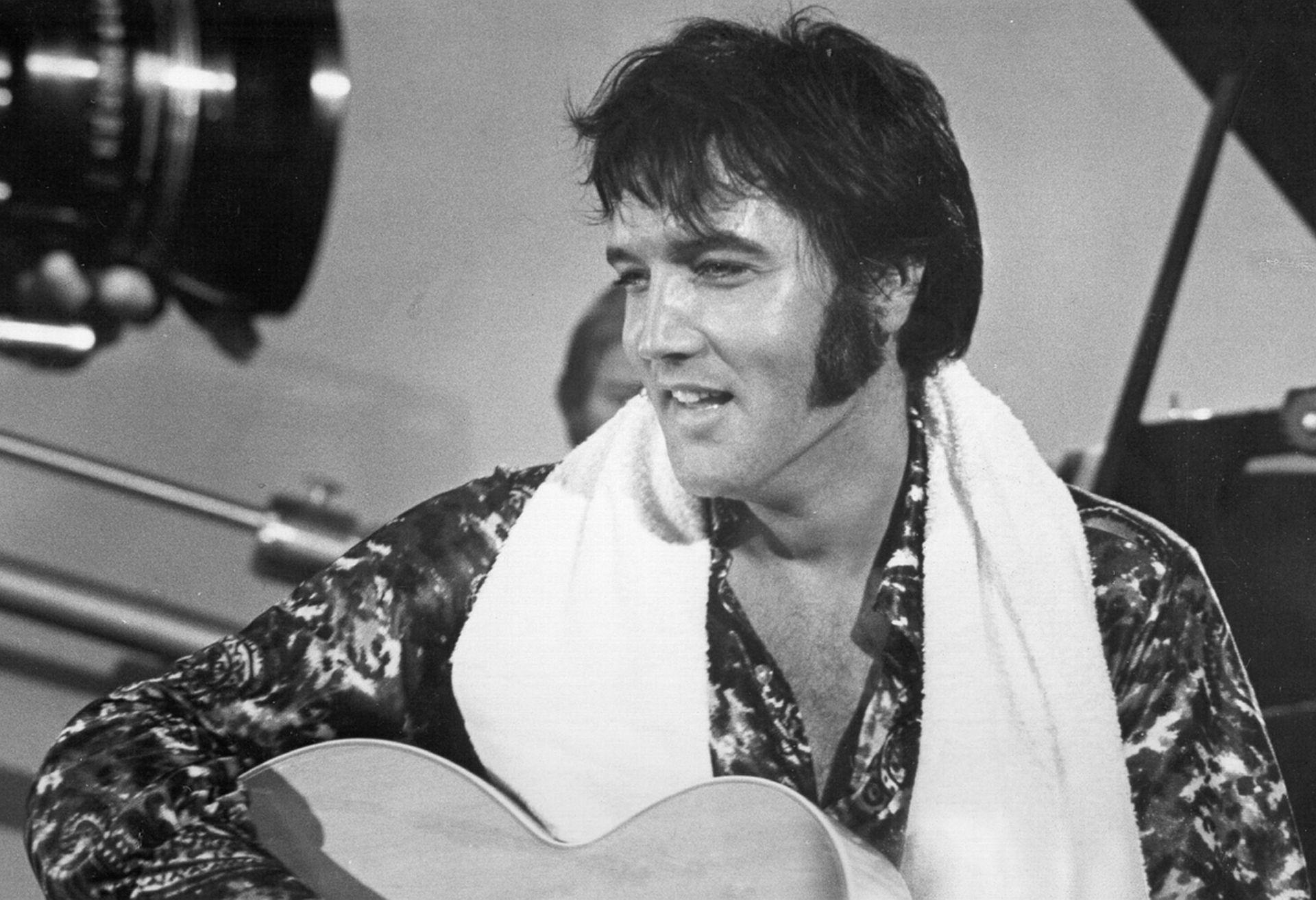 Elvis Presley HD Wallpapers - Top Free Elvis Presley HD Backgrounds ...