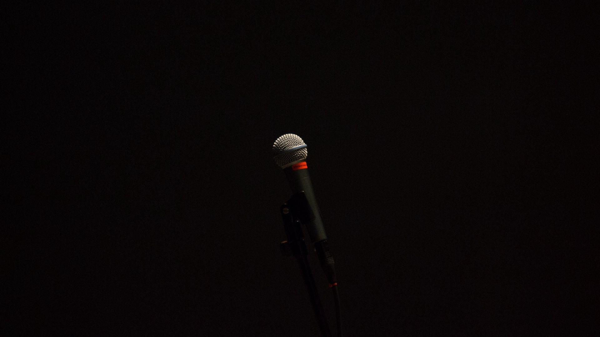 1920x1080 Microphone Wallpaper