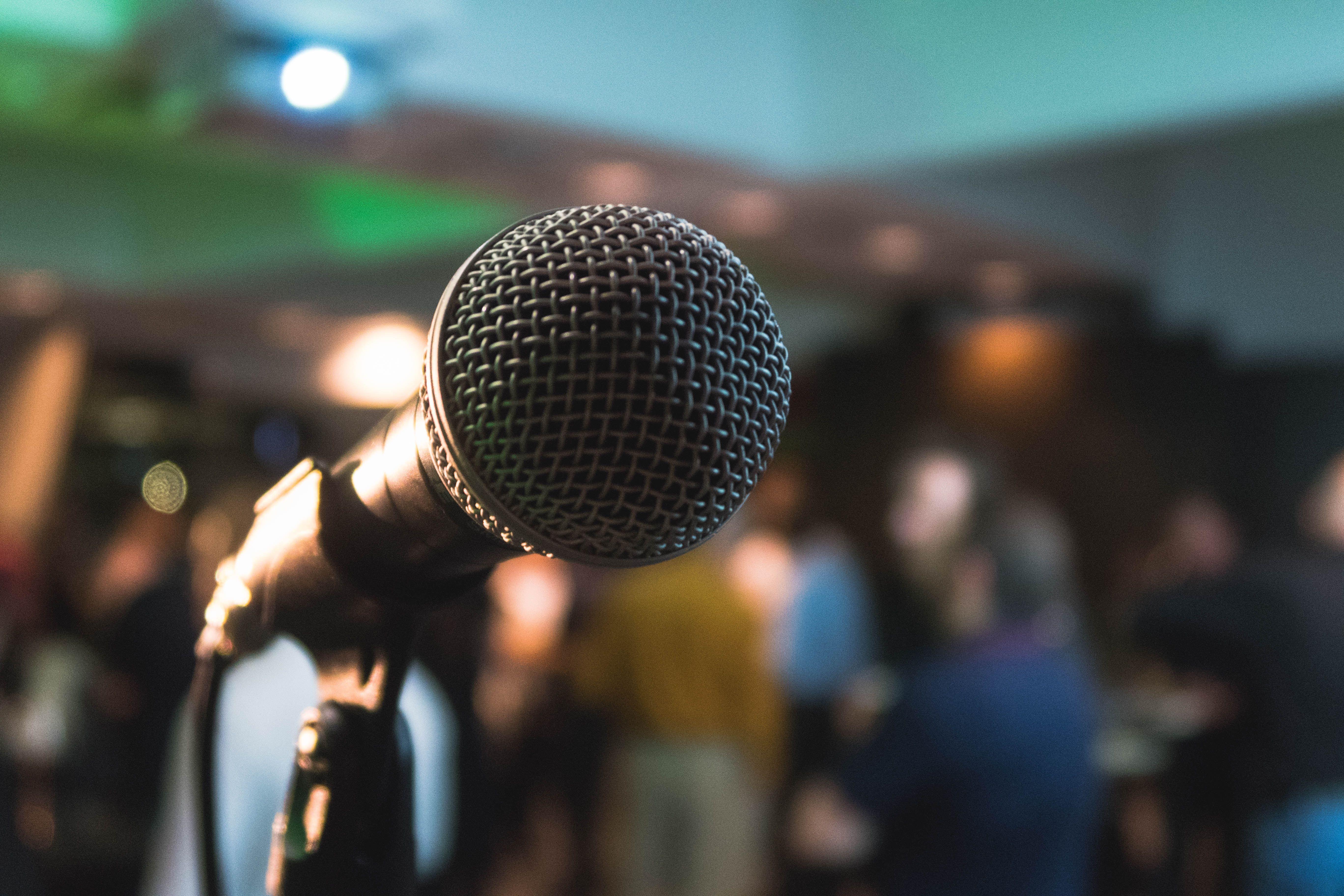 5472x3648 Microphone Picture. Download Free Image