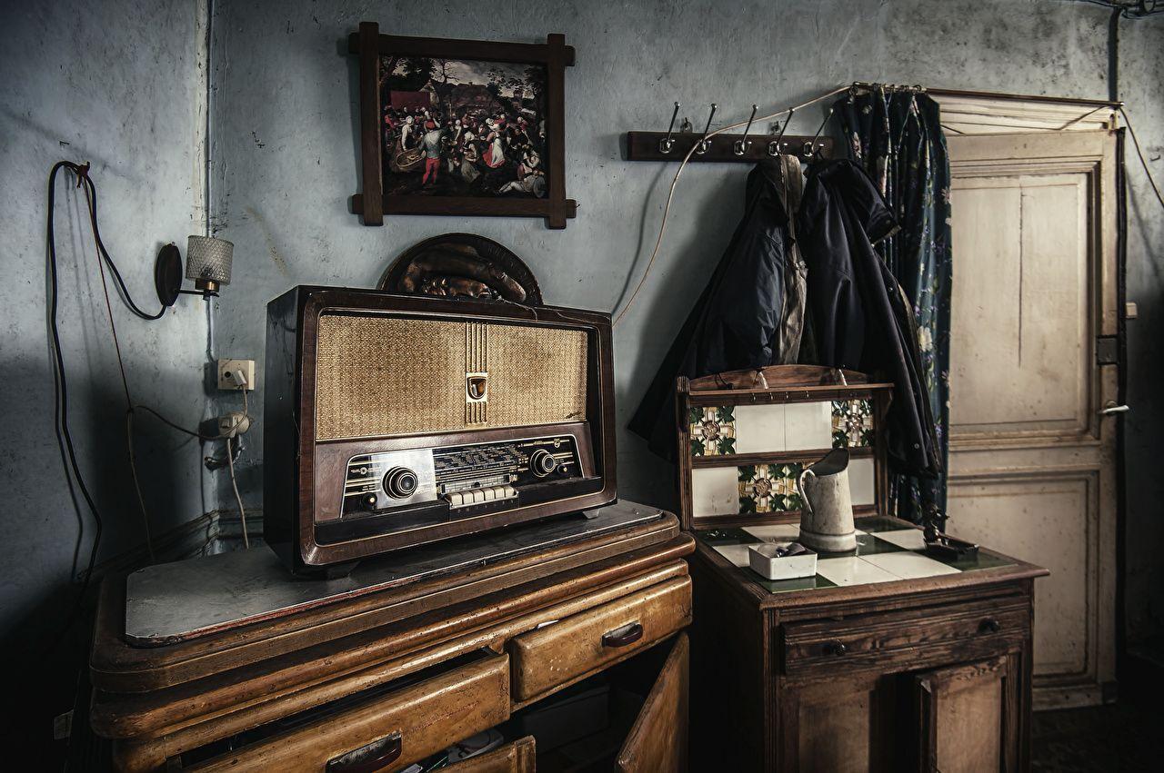 1280x851 image Retro Nature Radio receiver 1280x851