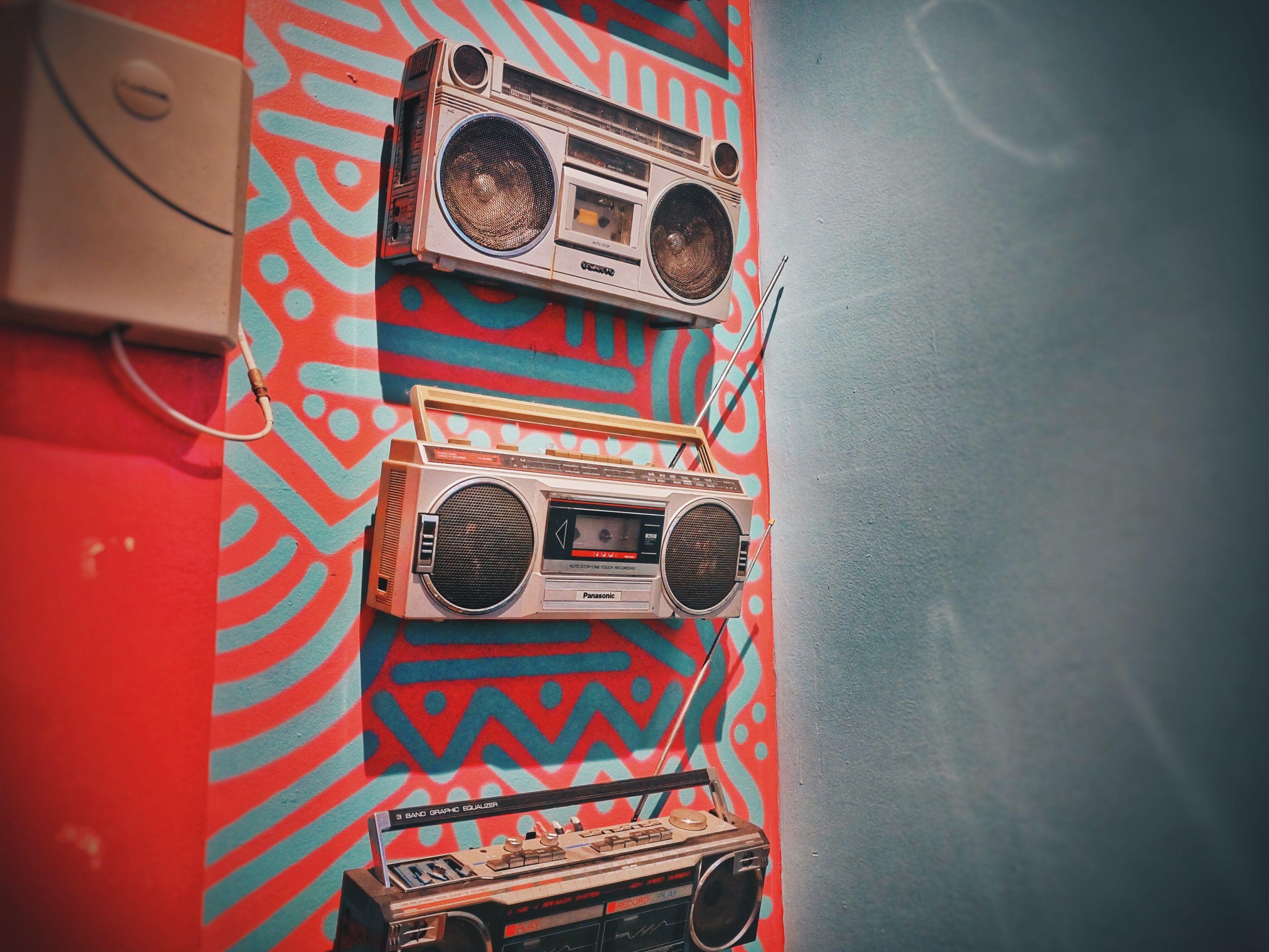 4K Radio Wallpapers - Top Free 4K Radio Backgrounds - WallpaperAccess