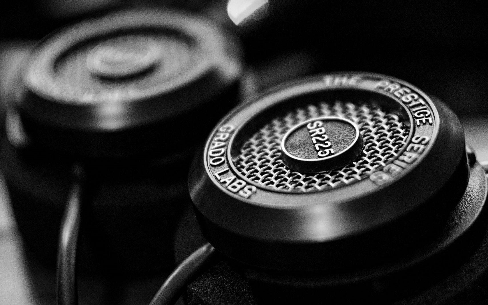 Exquisite Best Audiophile Earbuds Artwork Digital Art Exquisite Best Audiophile Earbuds Artwork Digital Art