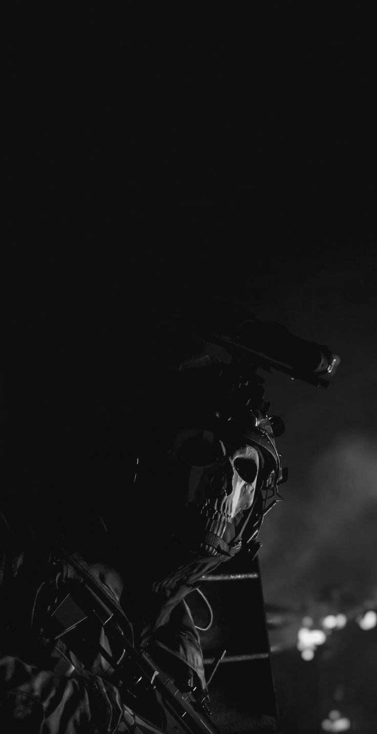 736x1430 Kara şövalye. Özel kuvvetler, F1 yarış