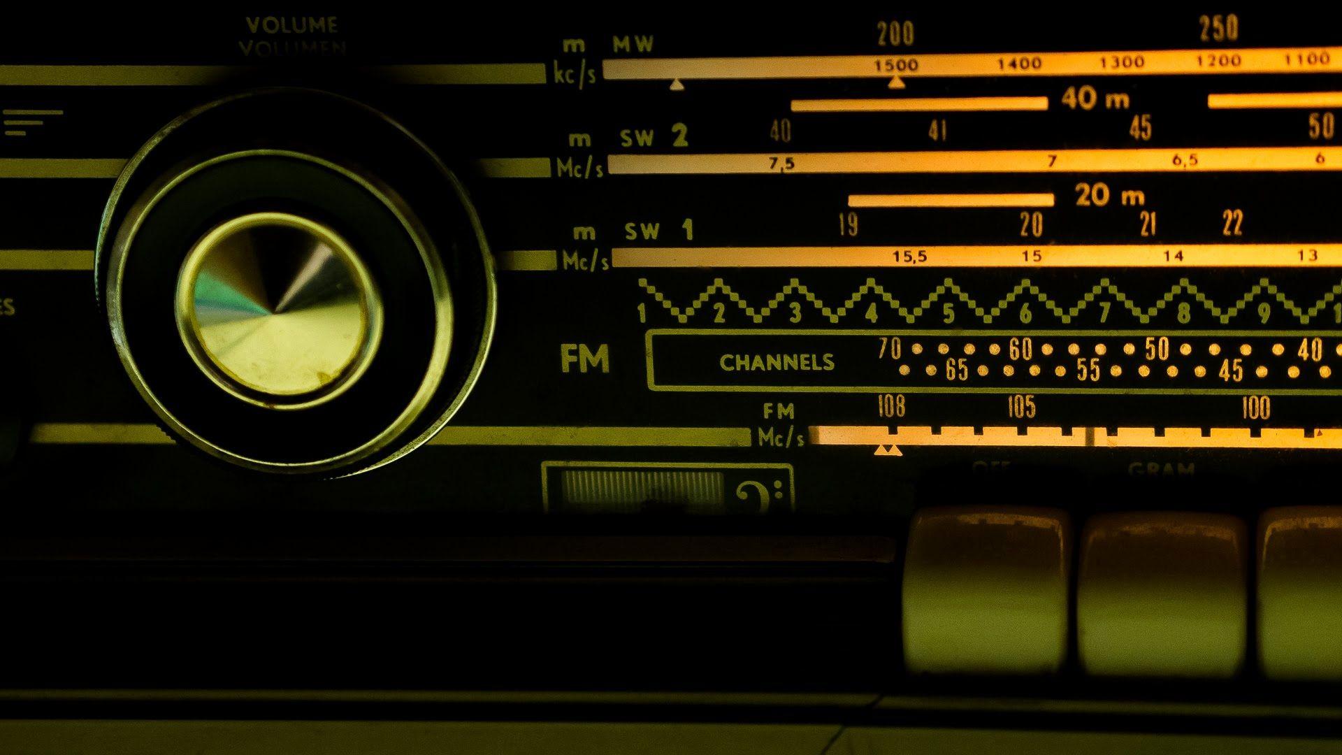 Old Radio Wallpapers Top Free Old Radio Backgrounds Wallpaperaccess