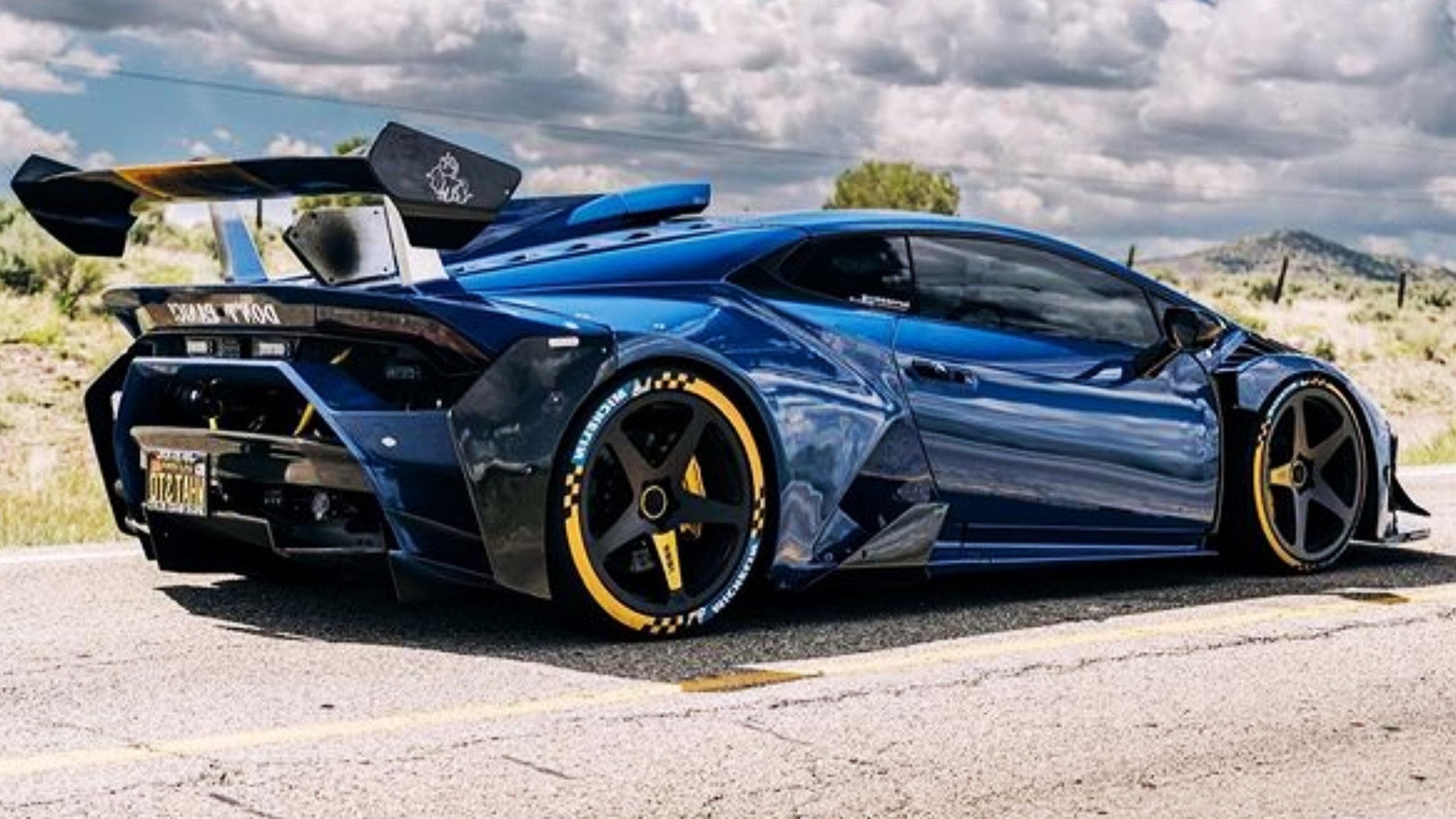 2560x1440 Super Trofeo Ed Lamborghini Huracan Looks Like A Videogame Screenshot, Mocks STO