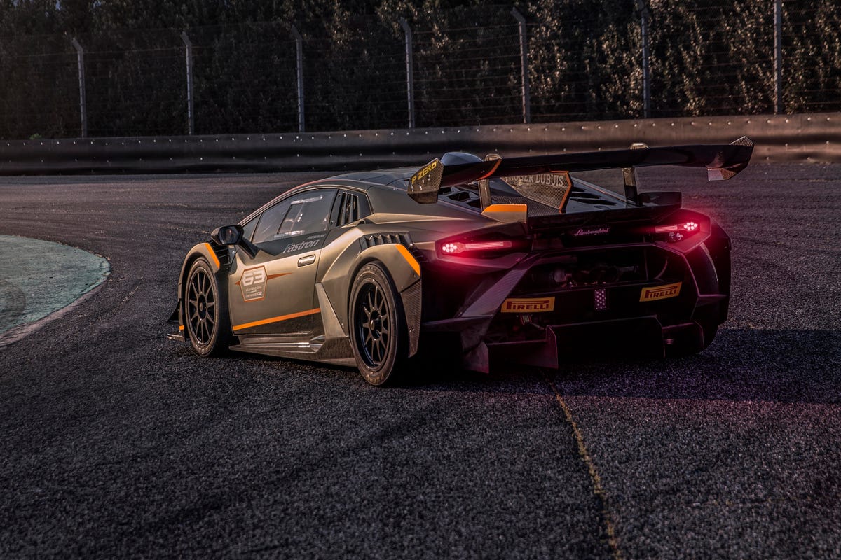 1200x800 Lamborghini Super Trofeo Evo 2 could show the shape of things to come