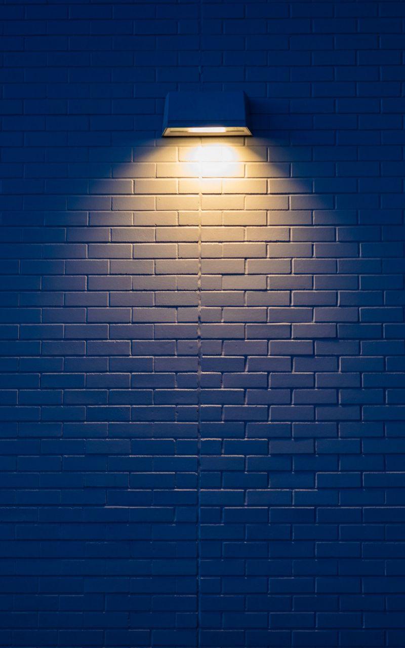 800x1280 Download 800x1280 wallpaper white wall, yellow lamp, minimal