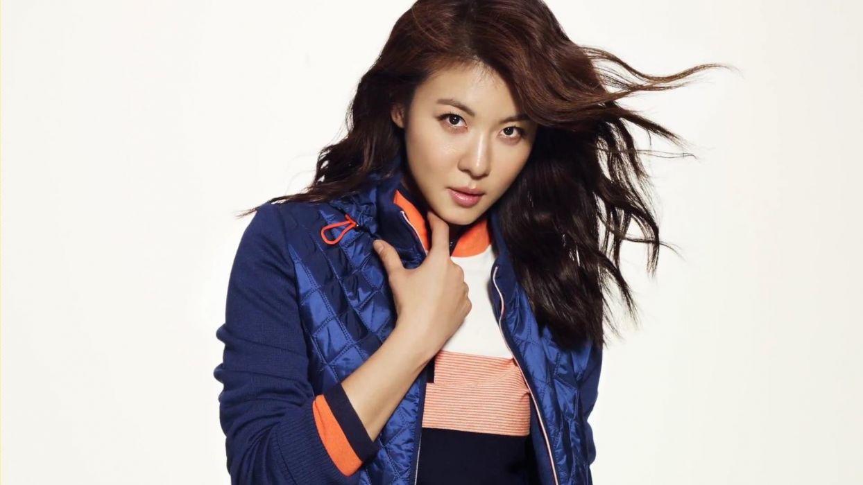 1244x700 Asian dancer designer eyes face female idol korean Ha Ji Won iZIio