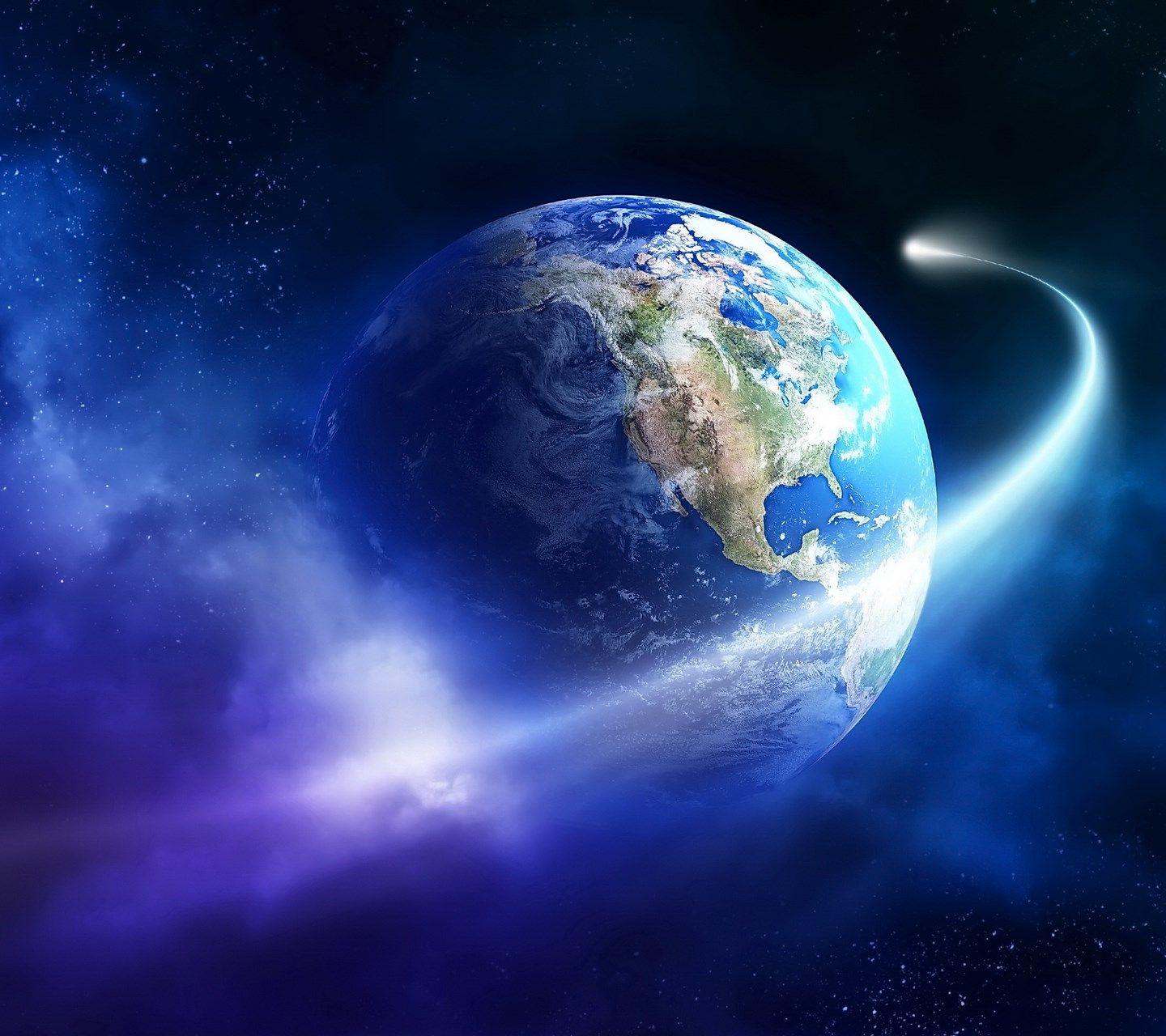 1440x1280 Comet moving passing planet earth