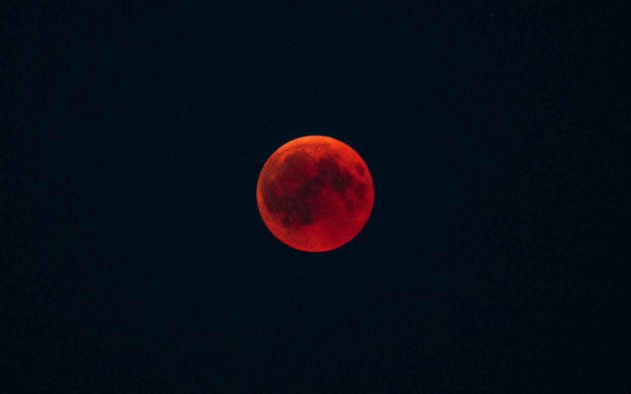 1280x800 Download Blood moon, lunar eclipse, night wallpaper, 1280x800