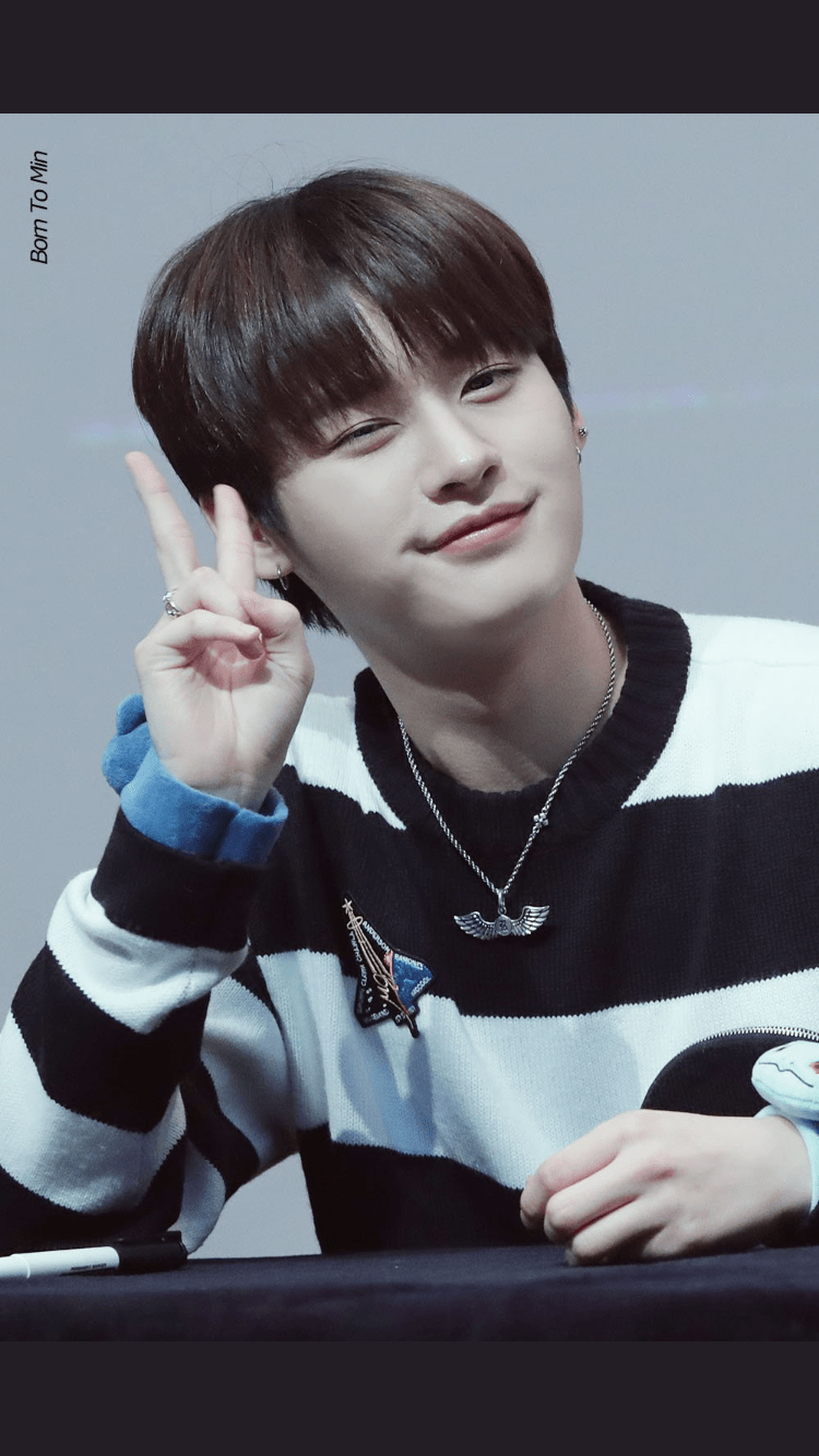 750x1334 Lee Minho. Lee Know. Stray Kids. Lee know, Lee min ho