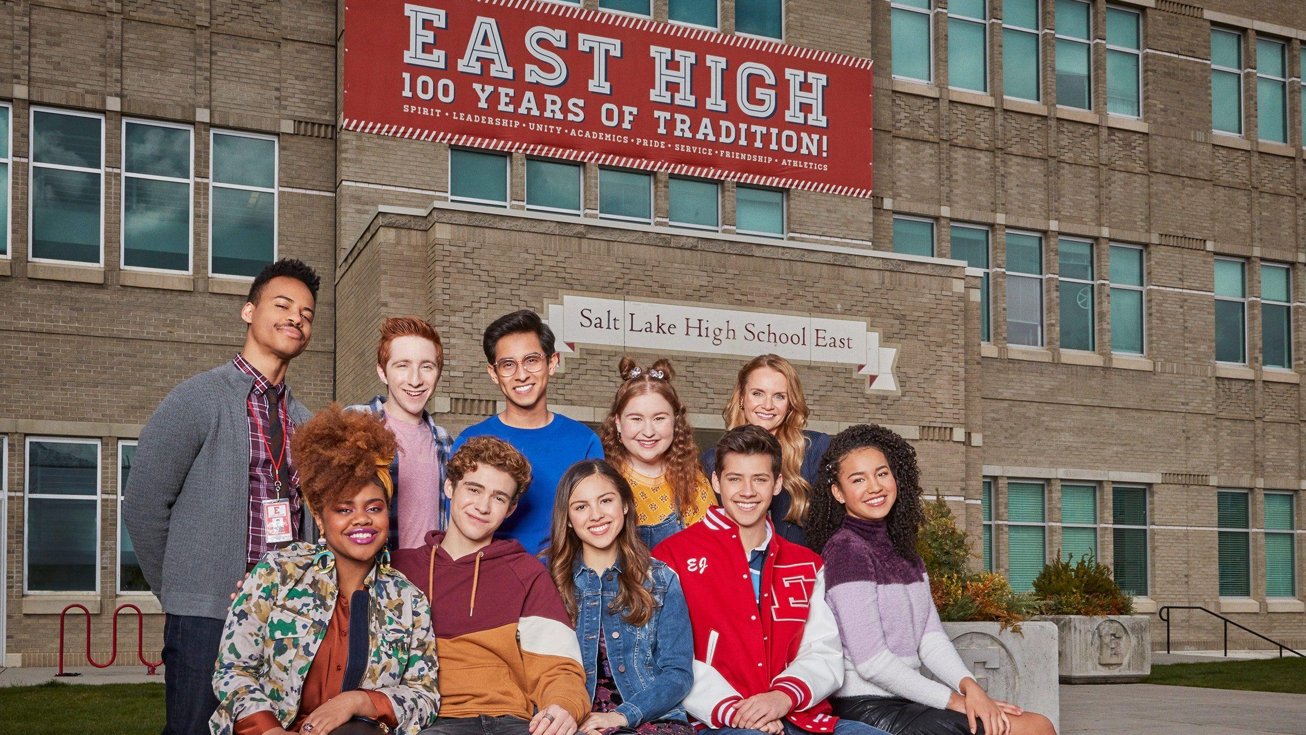 2560x1440 High School Musical Series Stars Are Ready to Start Something New