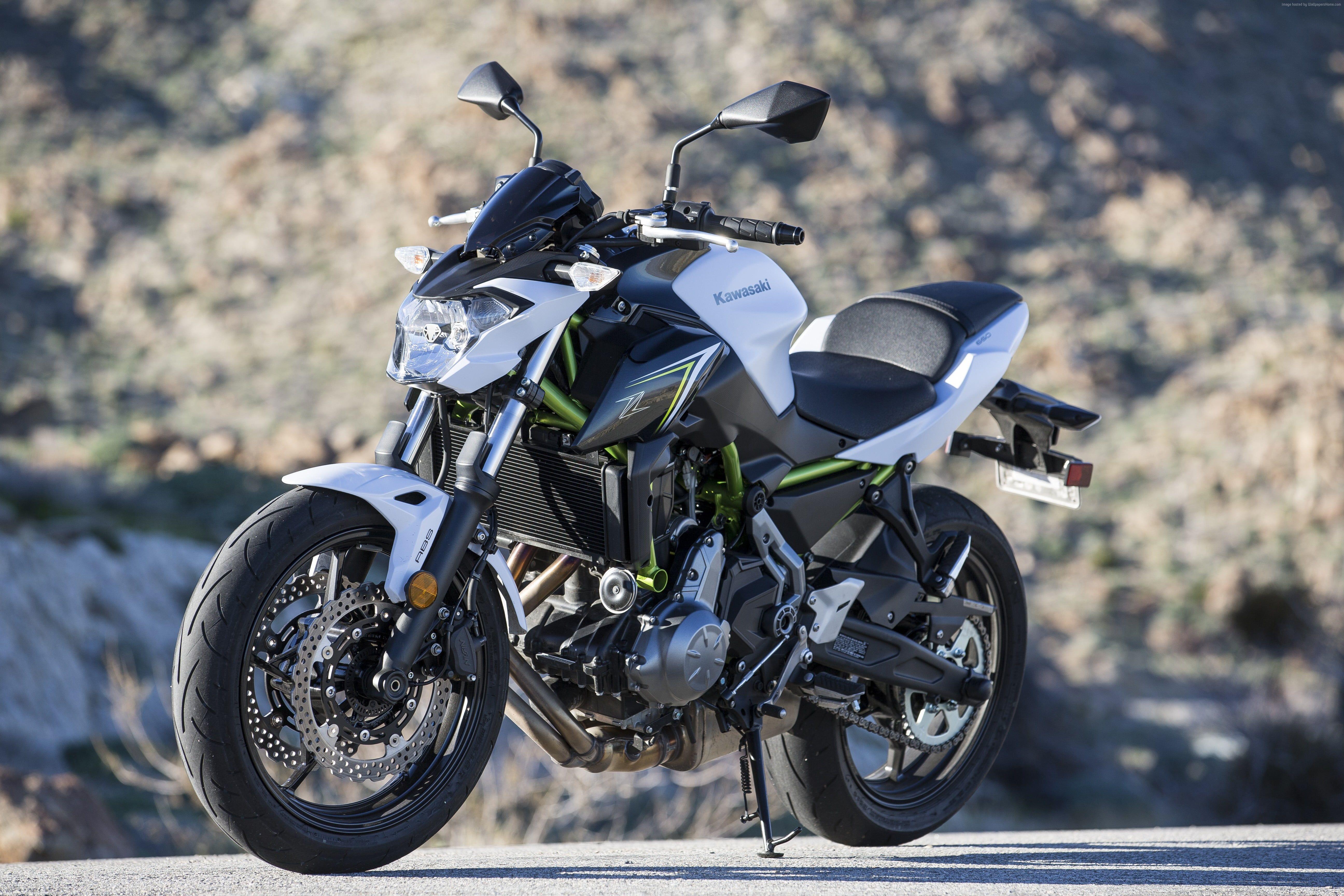 5184x3456 Black and white Kawasaki naked bike HD wallpaper